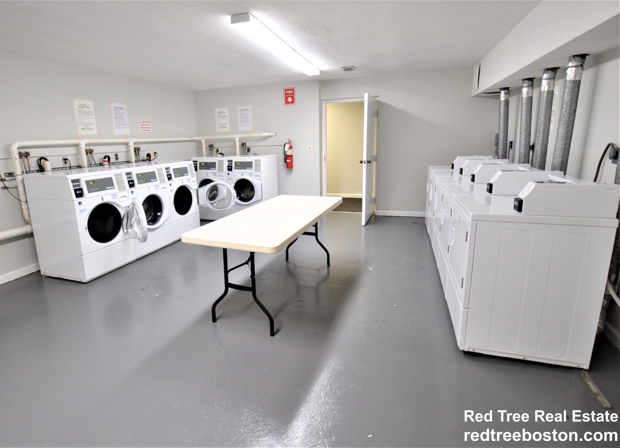 5050 Washington St, West Roxbury