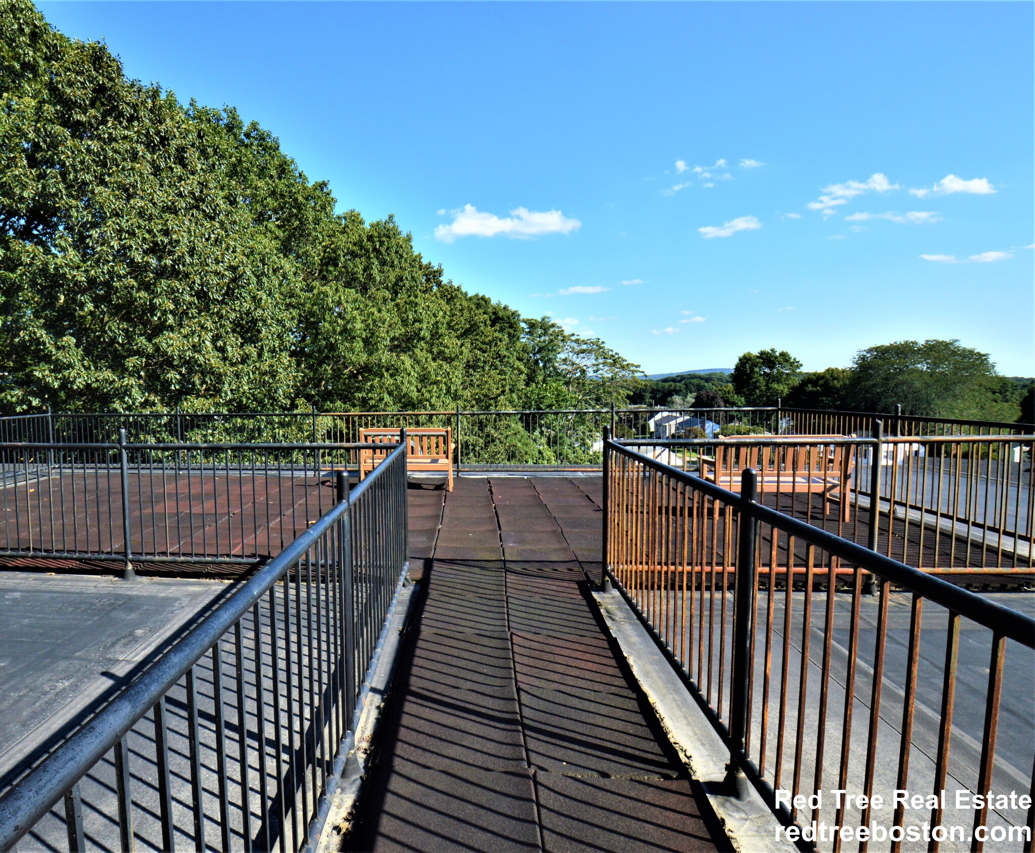 5050 Washington St, West Roxbury