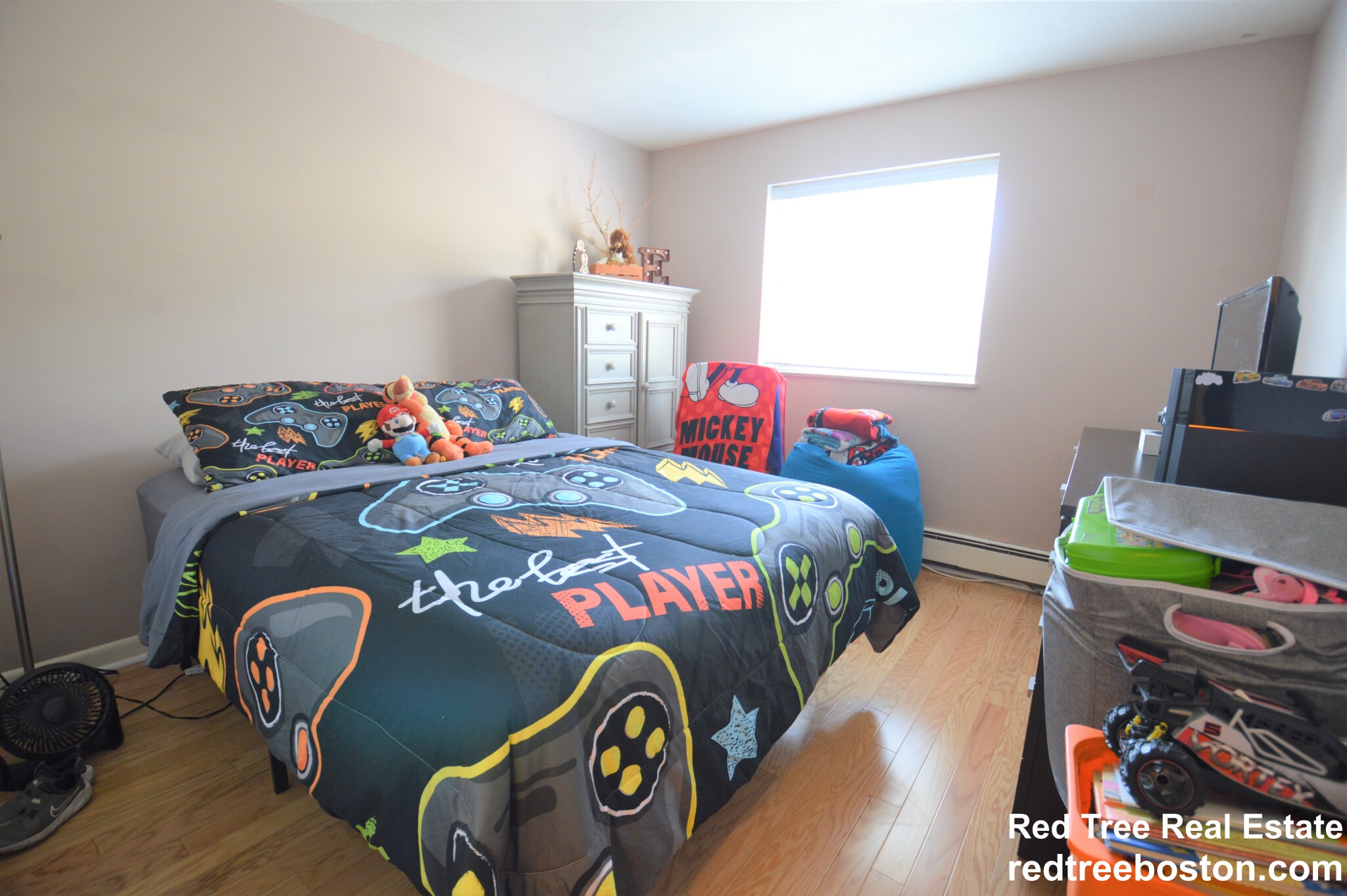 5050 Washington St, West Roxbury