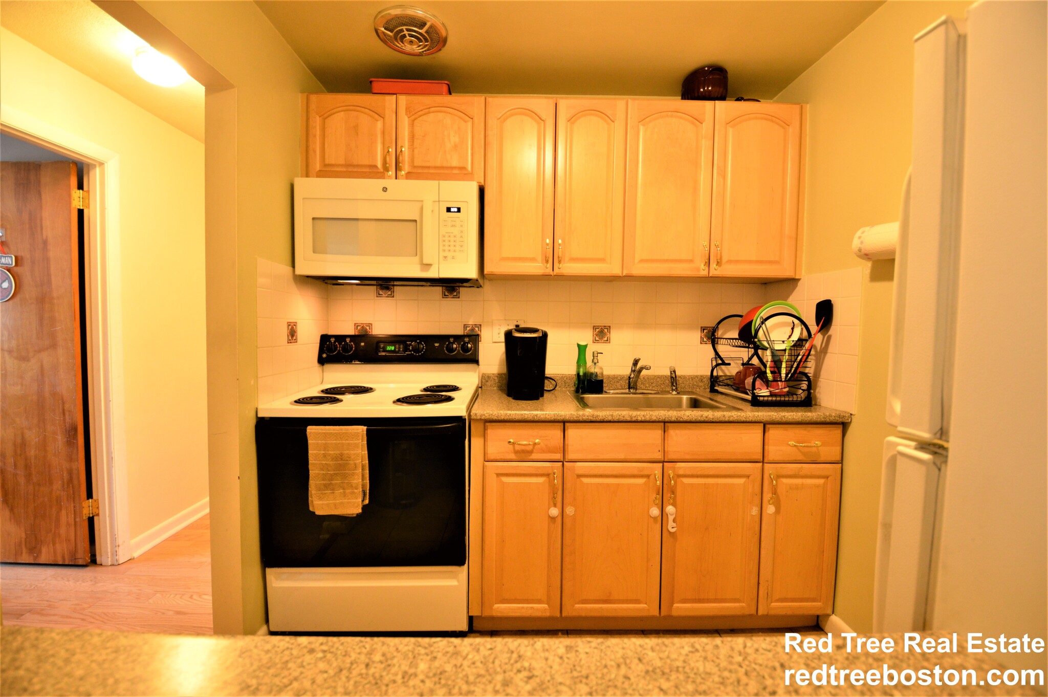 5050 Washington St, West Roxbury