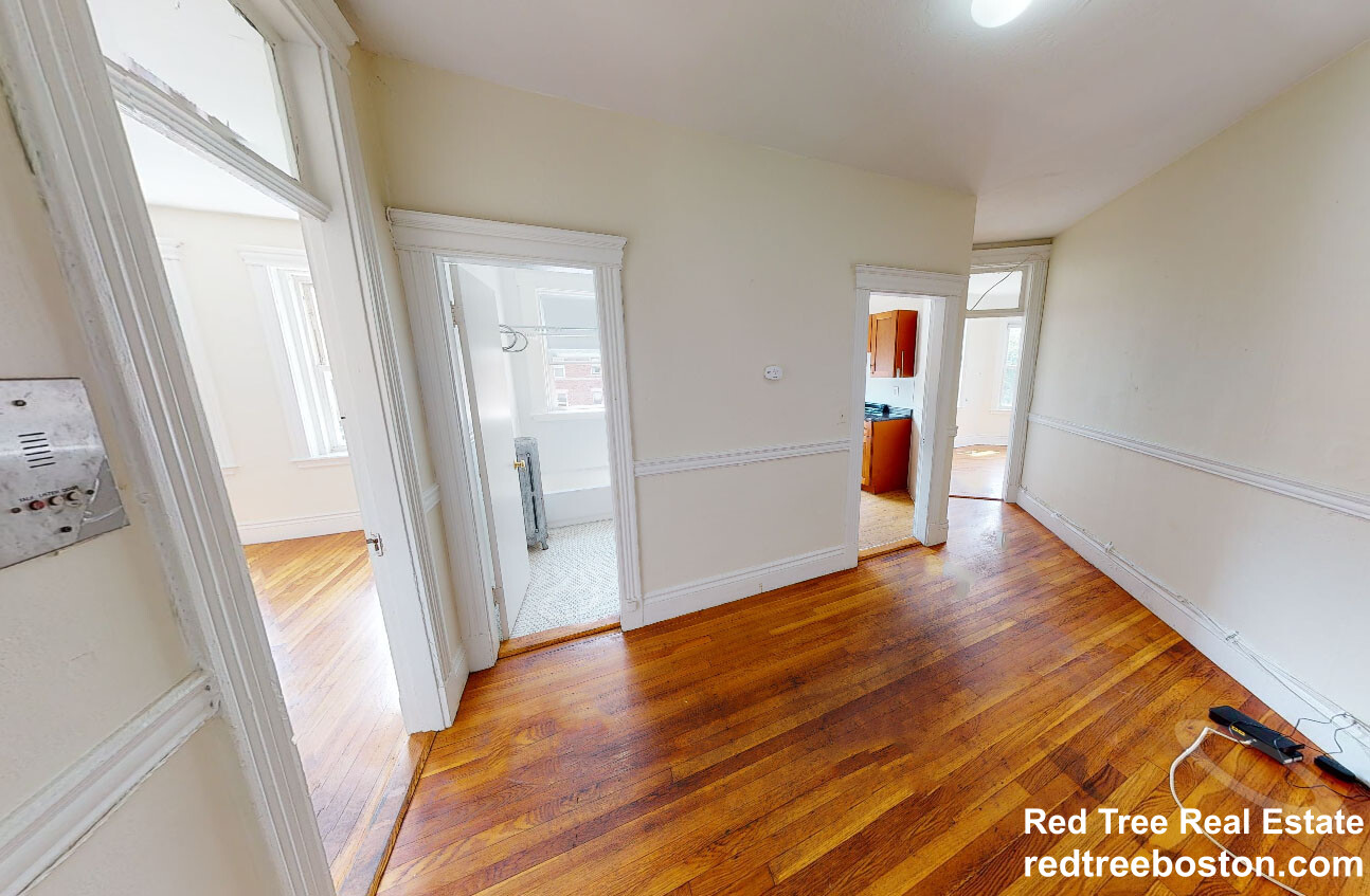 1350 Commonwealth Ave, Allston