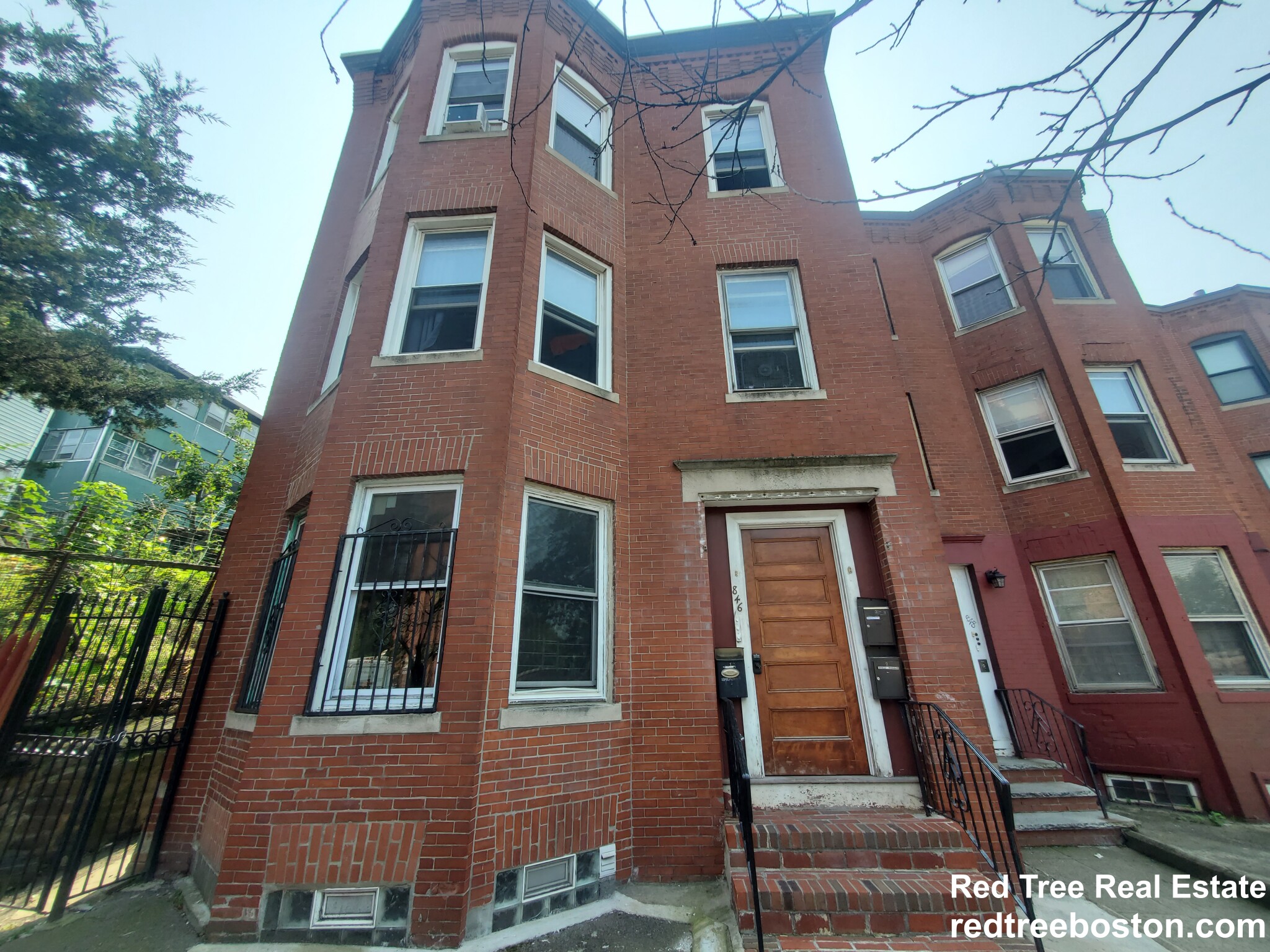 846 Huntington Ave, Mission Hill