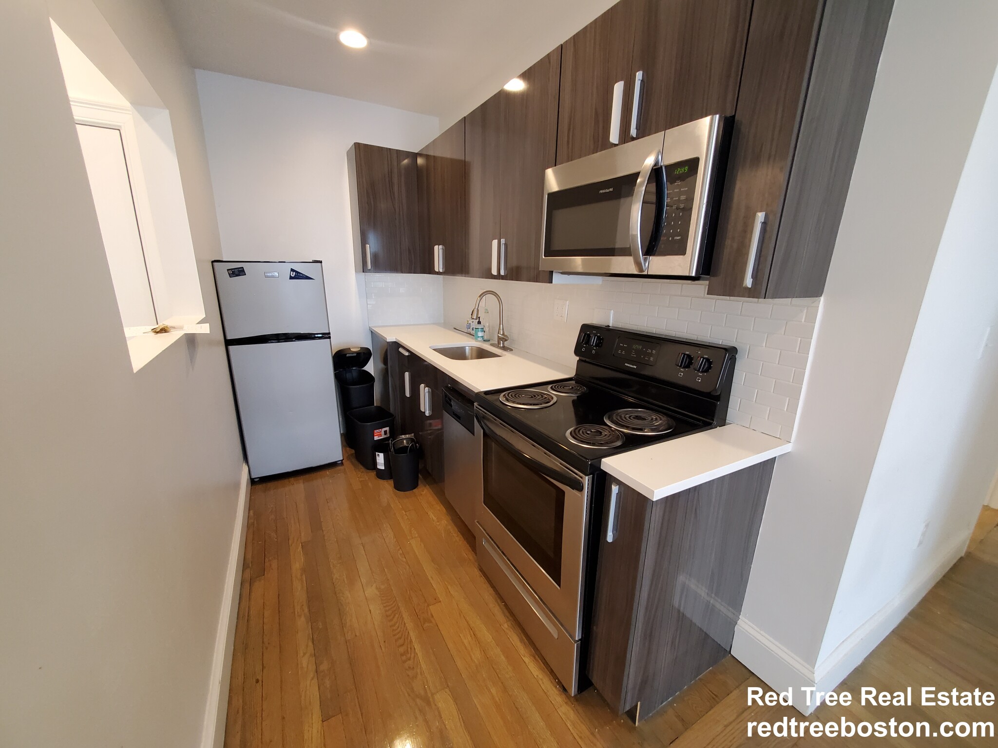 11 Peterborough St, Fenway