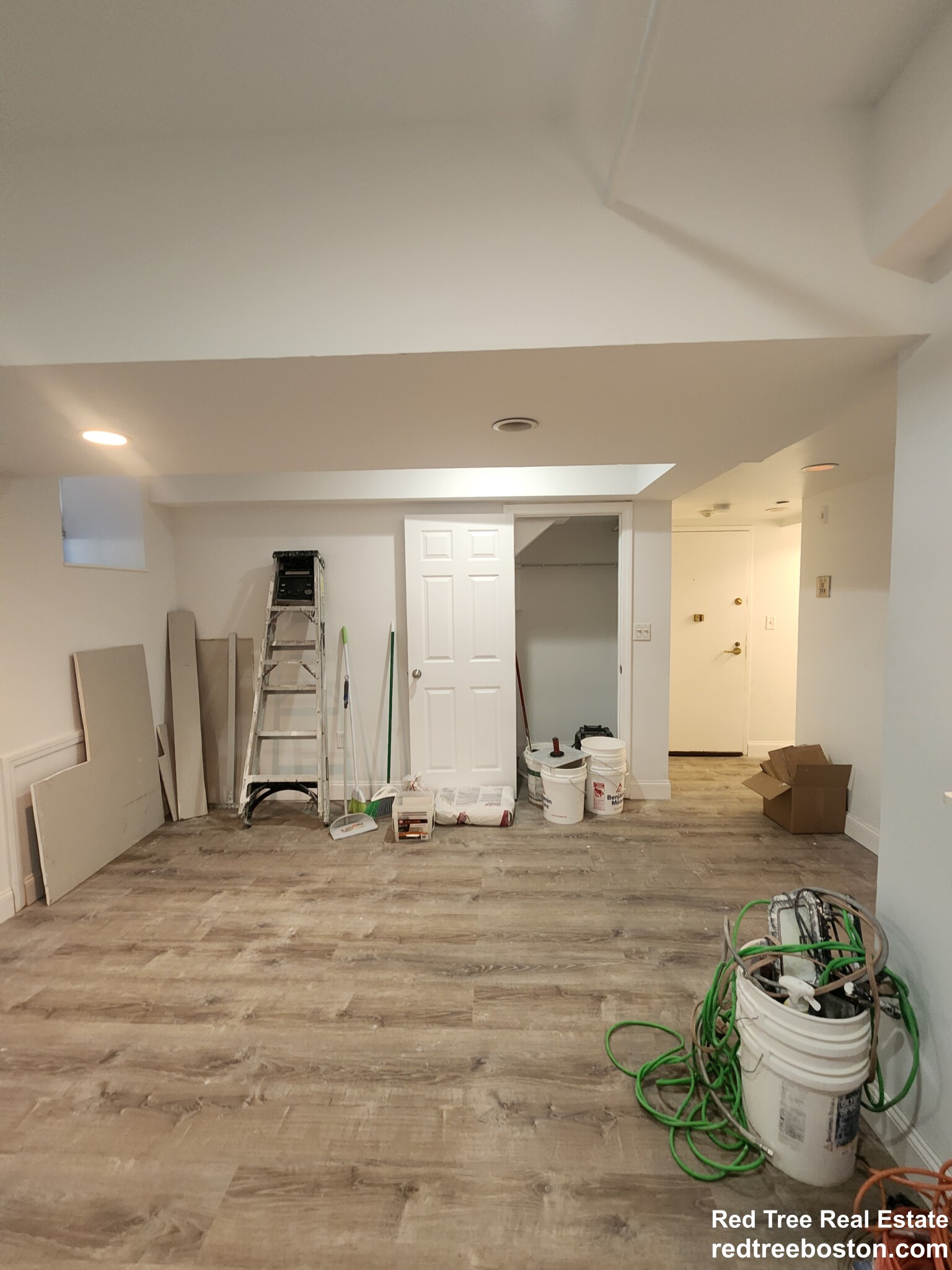 124 Peterborough St, Fenway