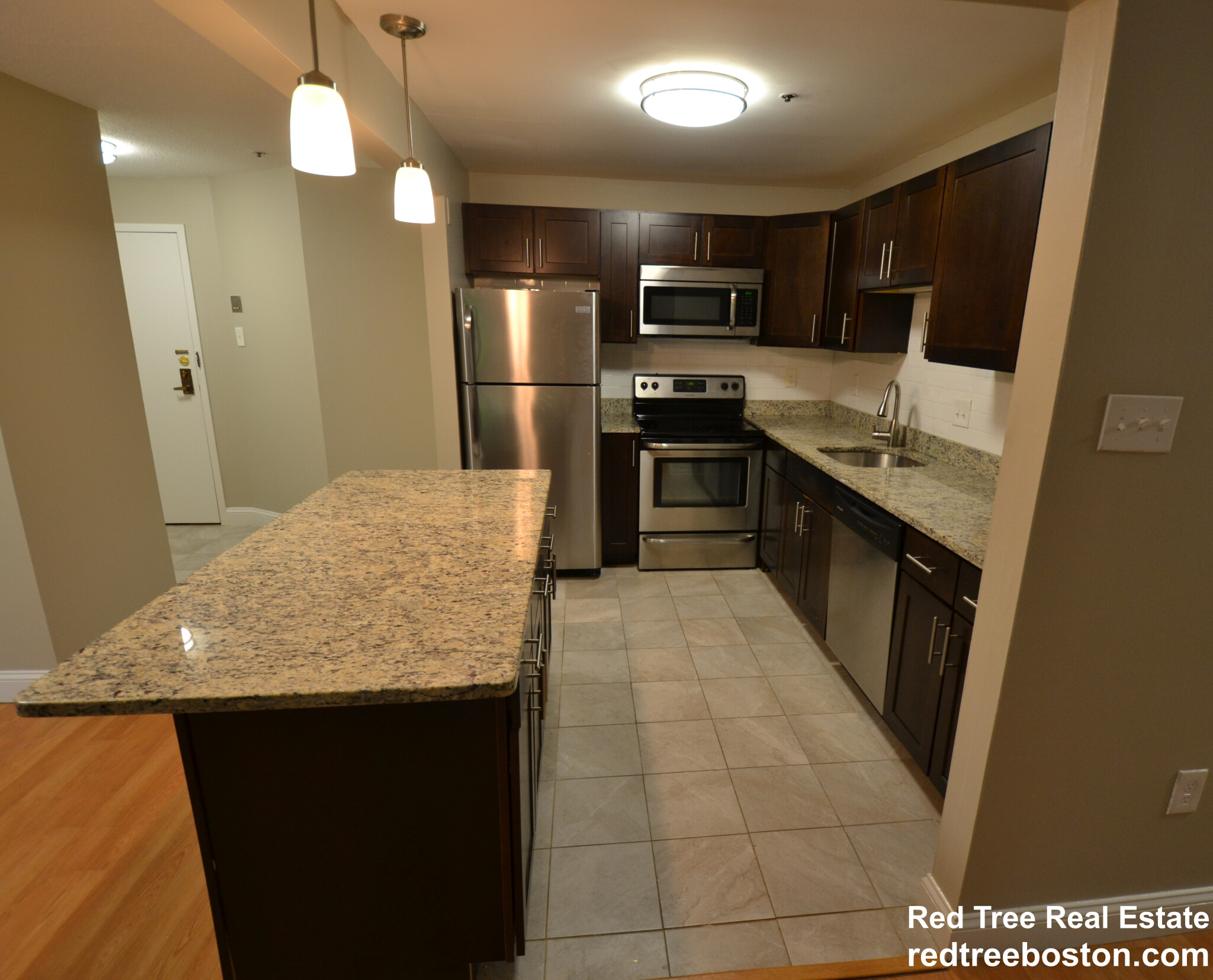 1111 Beacon St, Brookline