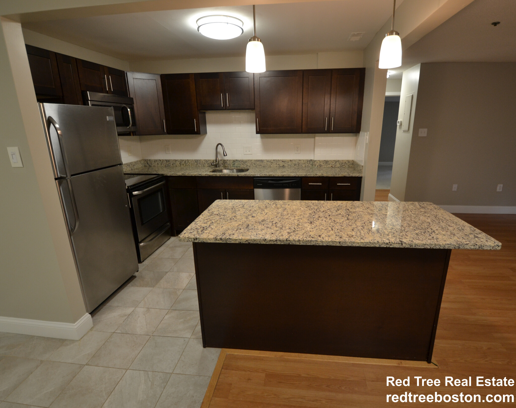 1111 Beacon St, Brookline