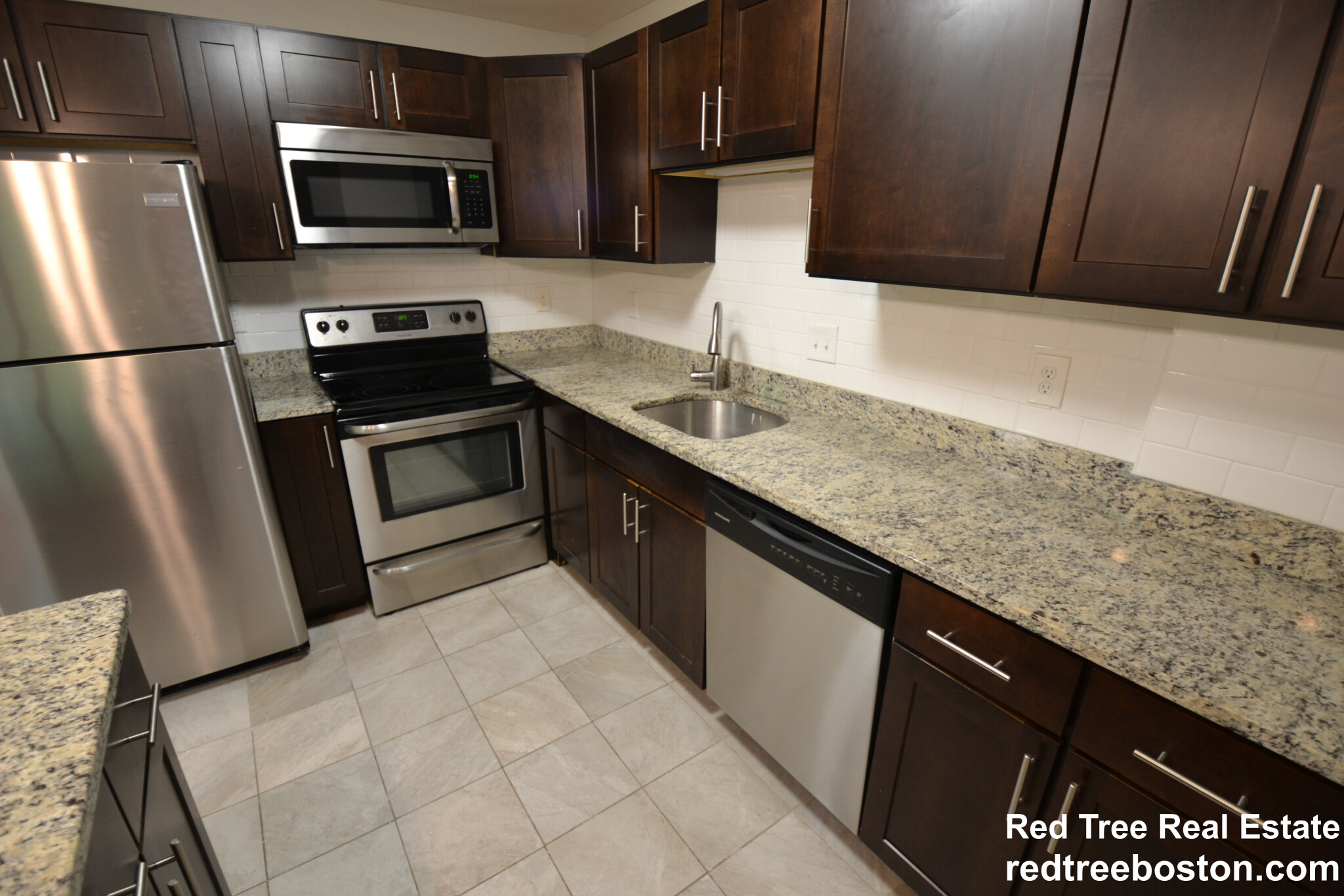 1111 Beacon St, Brookline