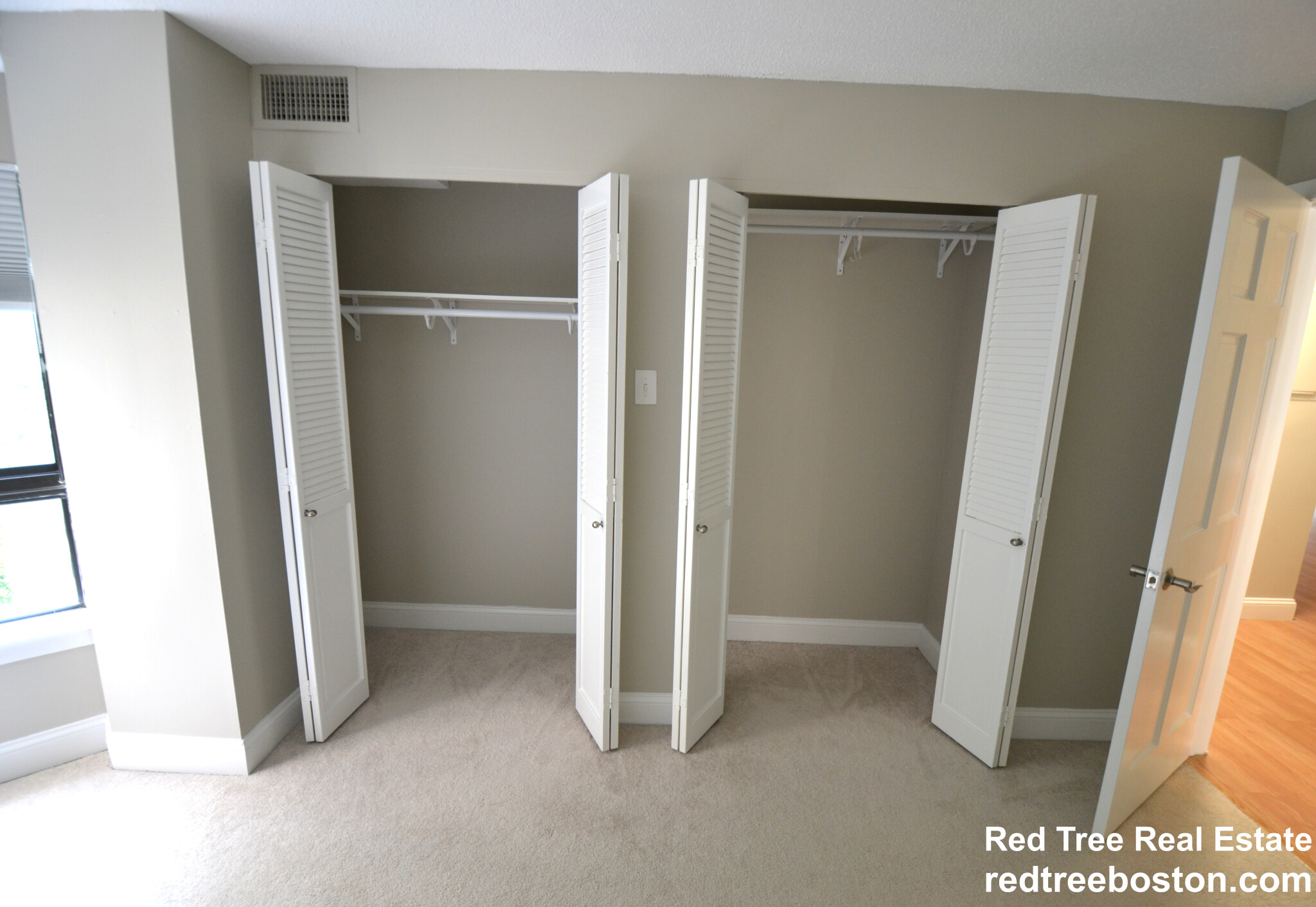 1111 Beacon St, Brookline