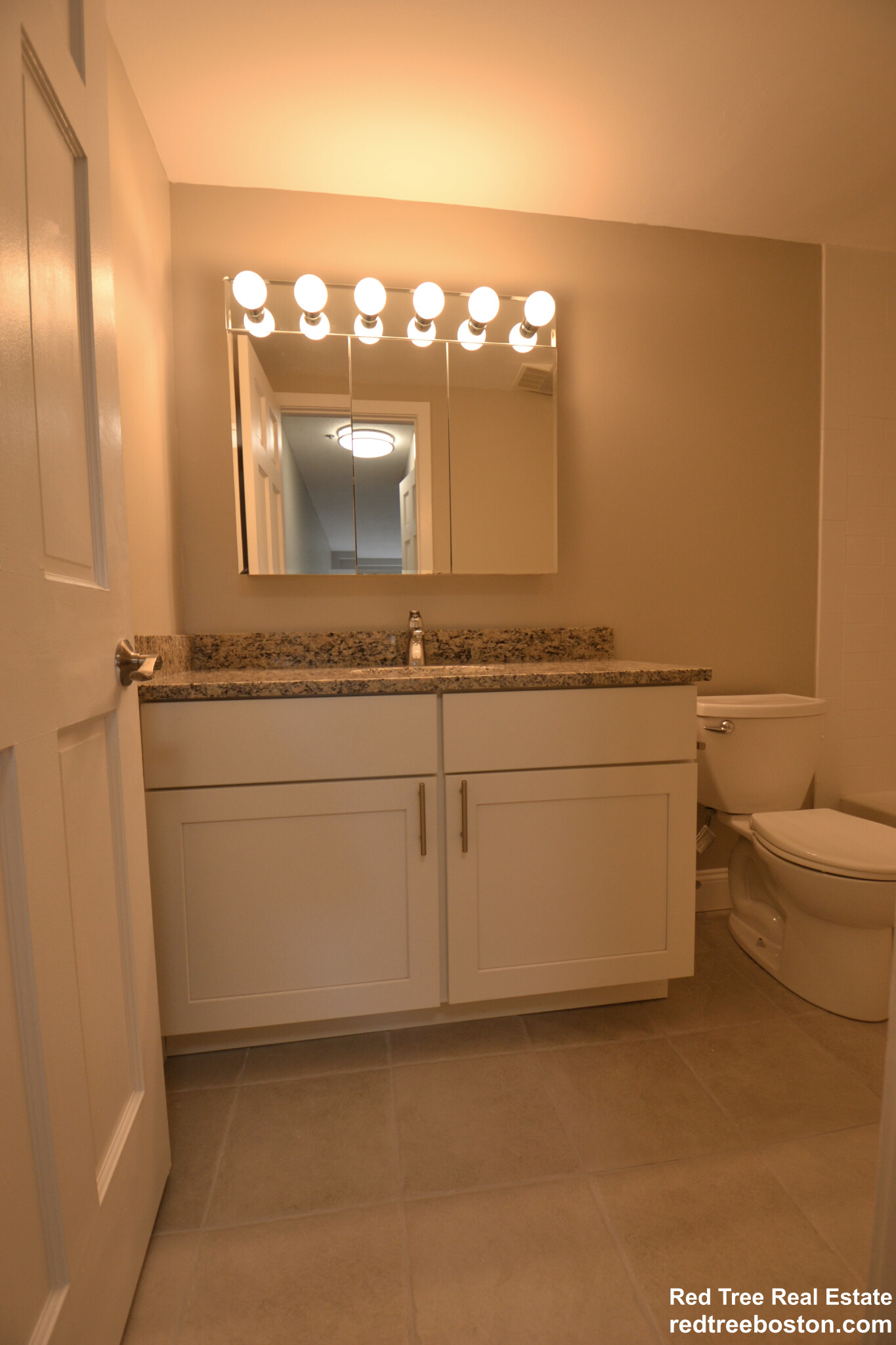 1111 Beacon St, Brookline