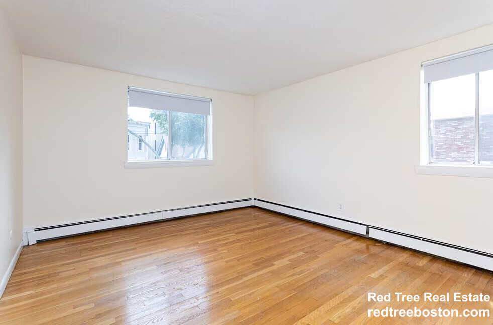 88 Gardner St, Allston