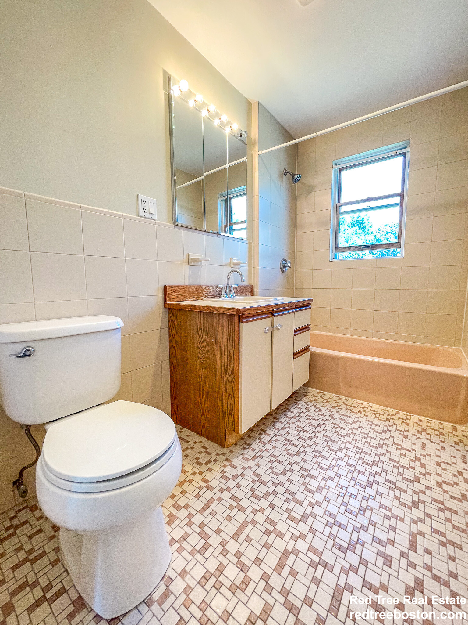 57 Breck Ave, Brighton