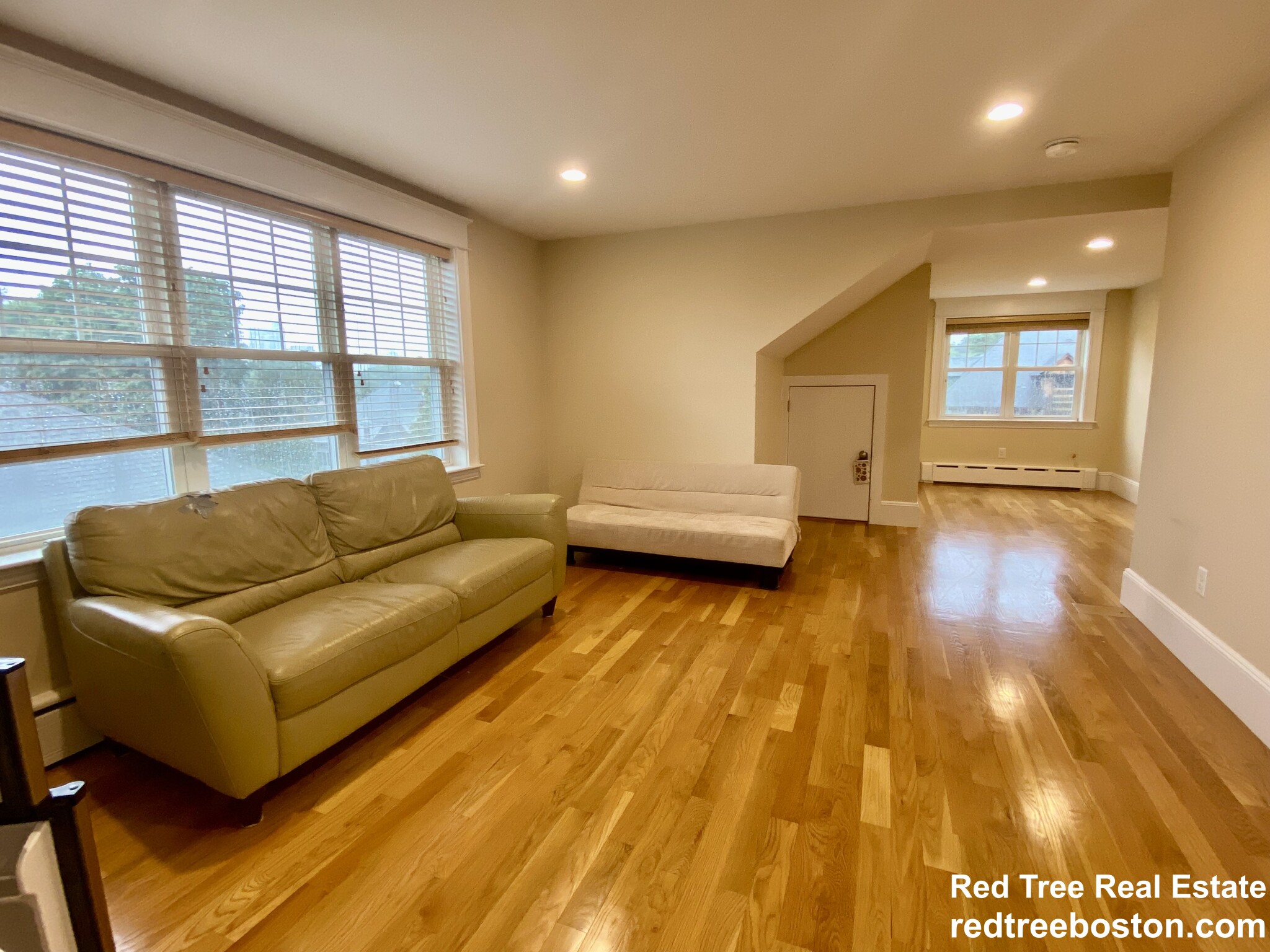 57 Lawton St, Coolidge Corner