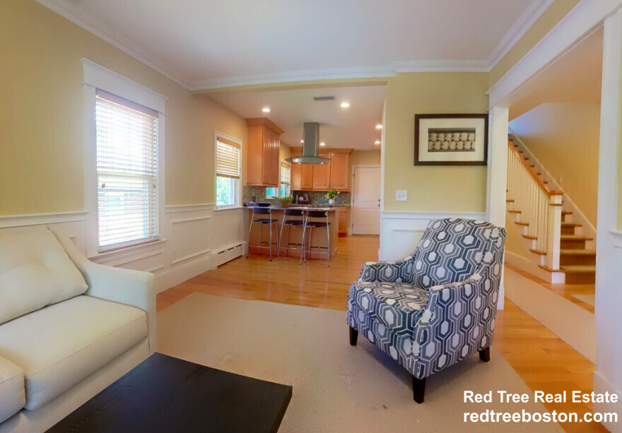 57 Lawton St, Coolidge Corner