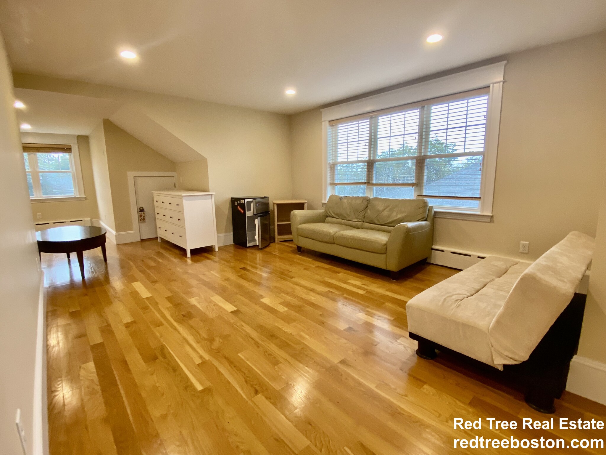 57 Lawton St, Coolidge Corner