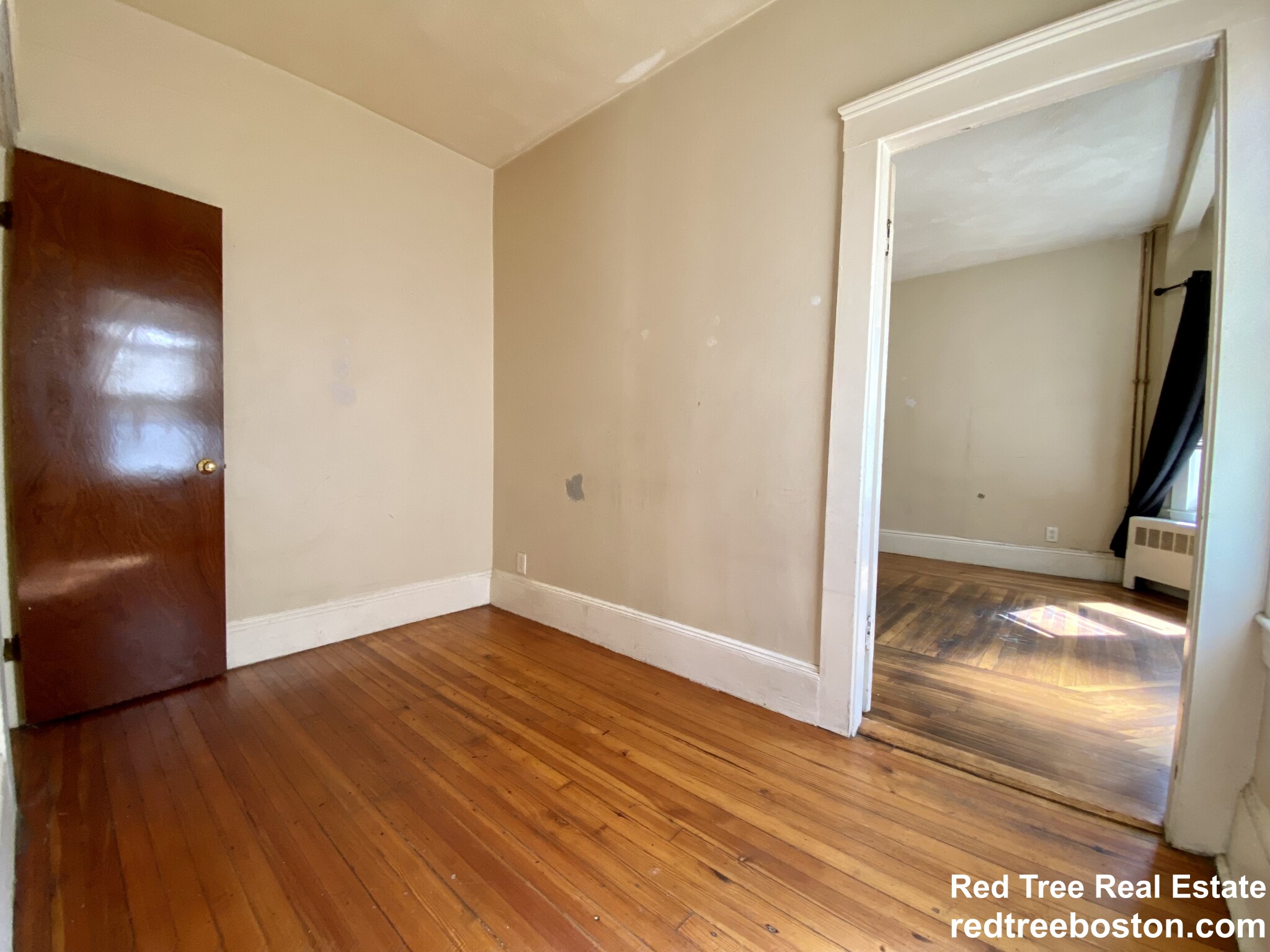 765 Broadway, Chelsea