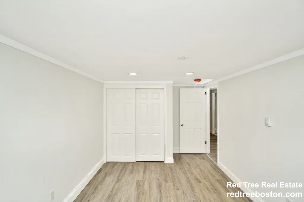 17 Nason St, Brockton