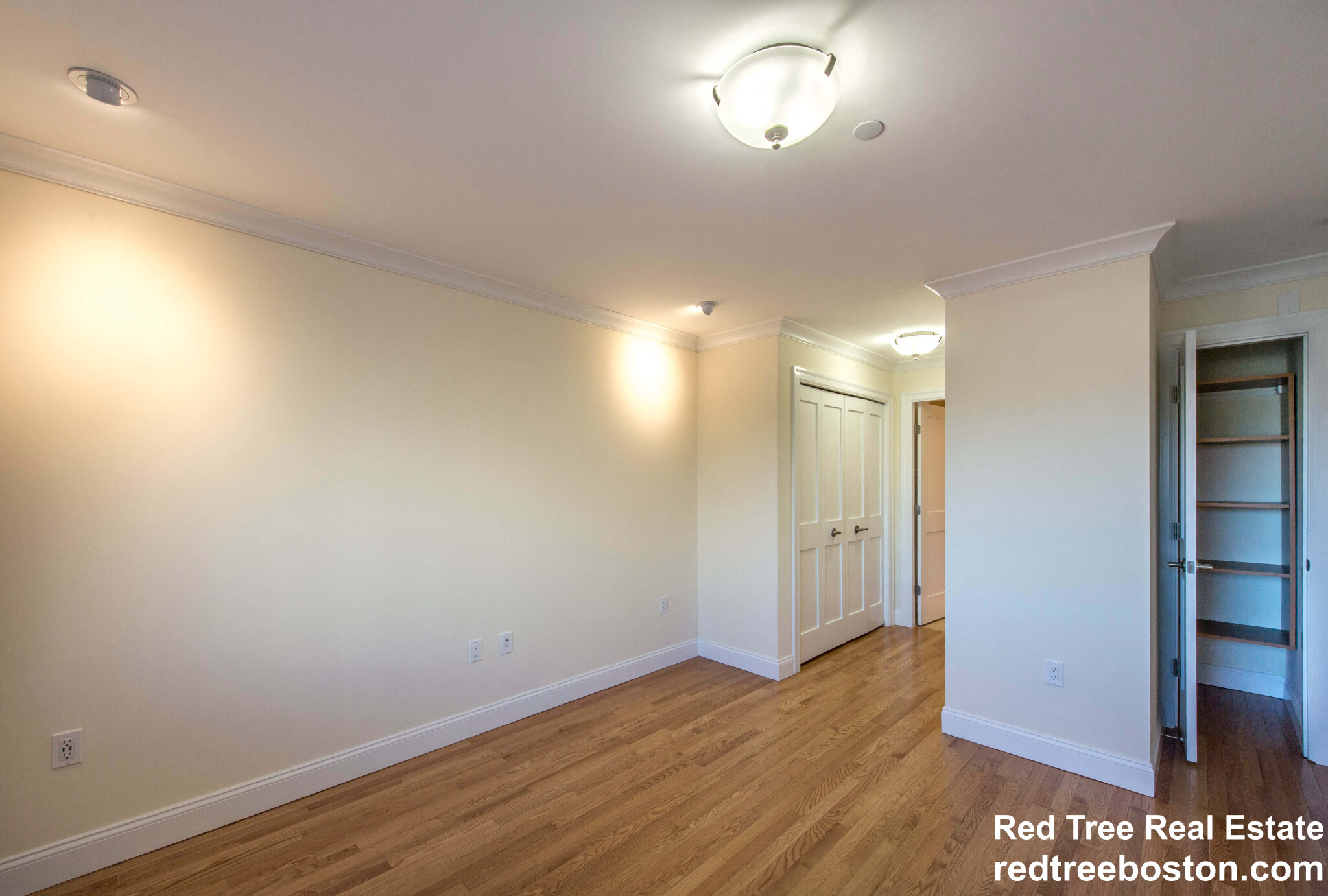 1443 Beacon St, Coolidge Corner