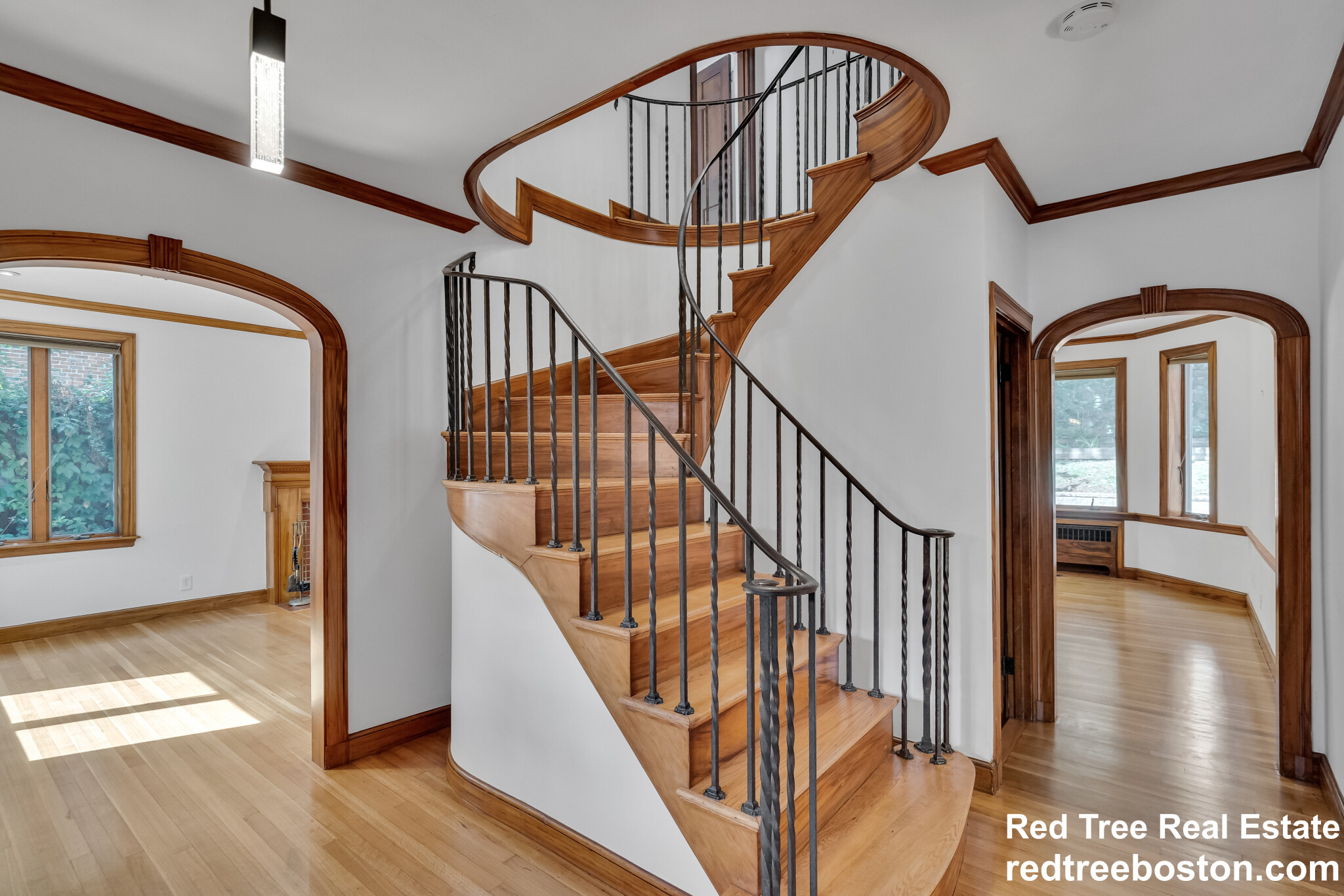75 Somerset Rd, Brookline Hills