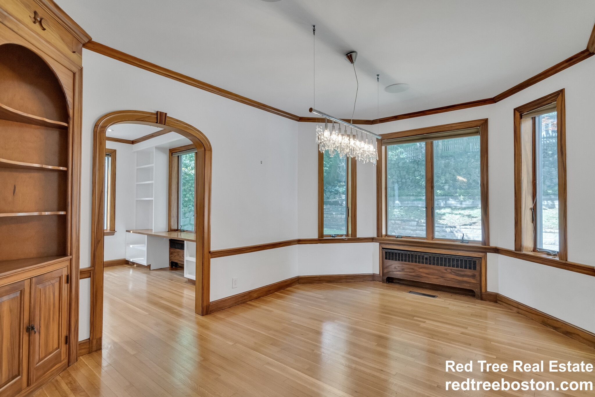 75 Somerset Rd, Brookline Hills