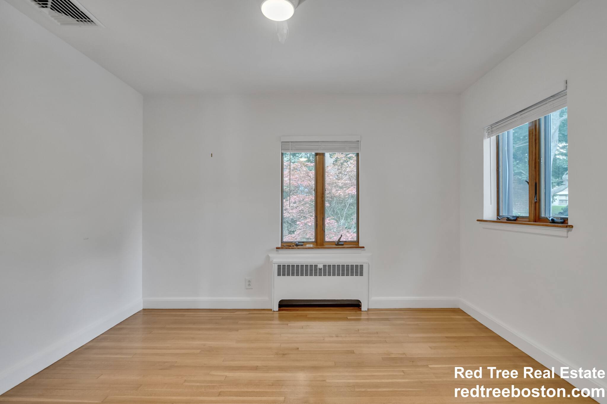 75 Somerset Rd, Brookline Hills