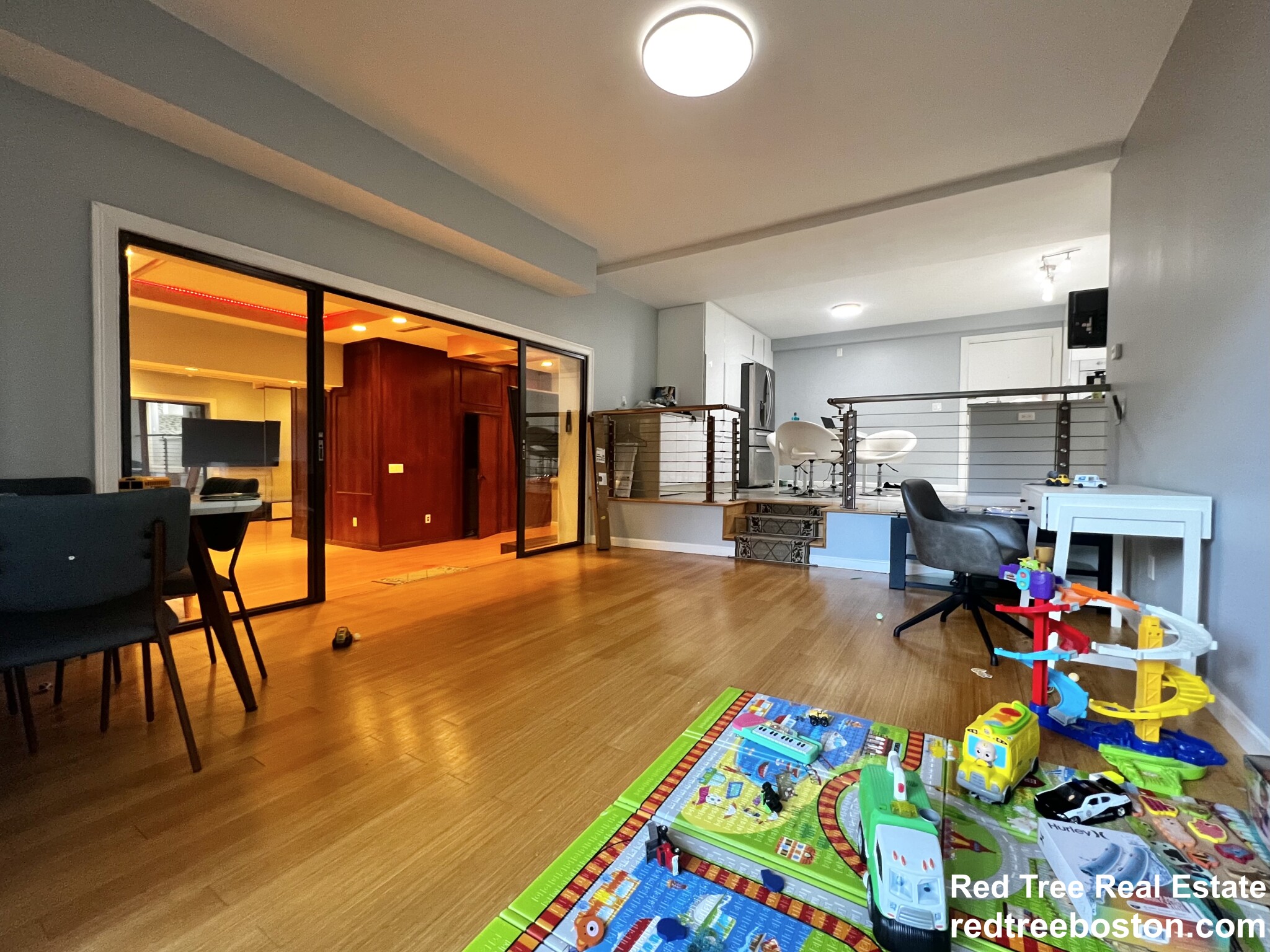 57 Broadlawn Park, Chestnut Hill