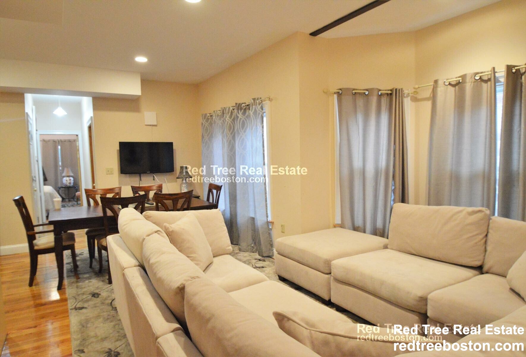 1031 Tremont St, South End