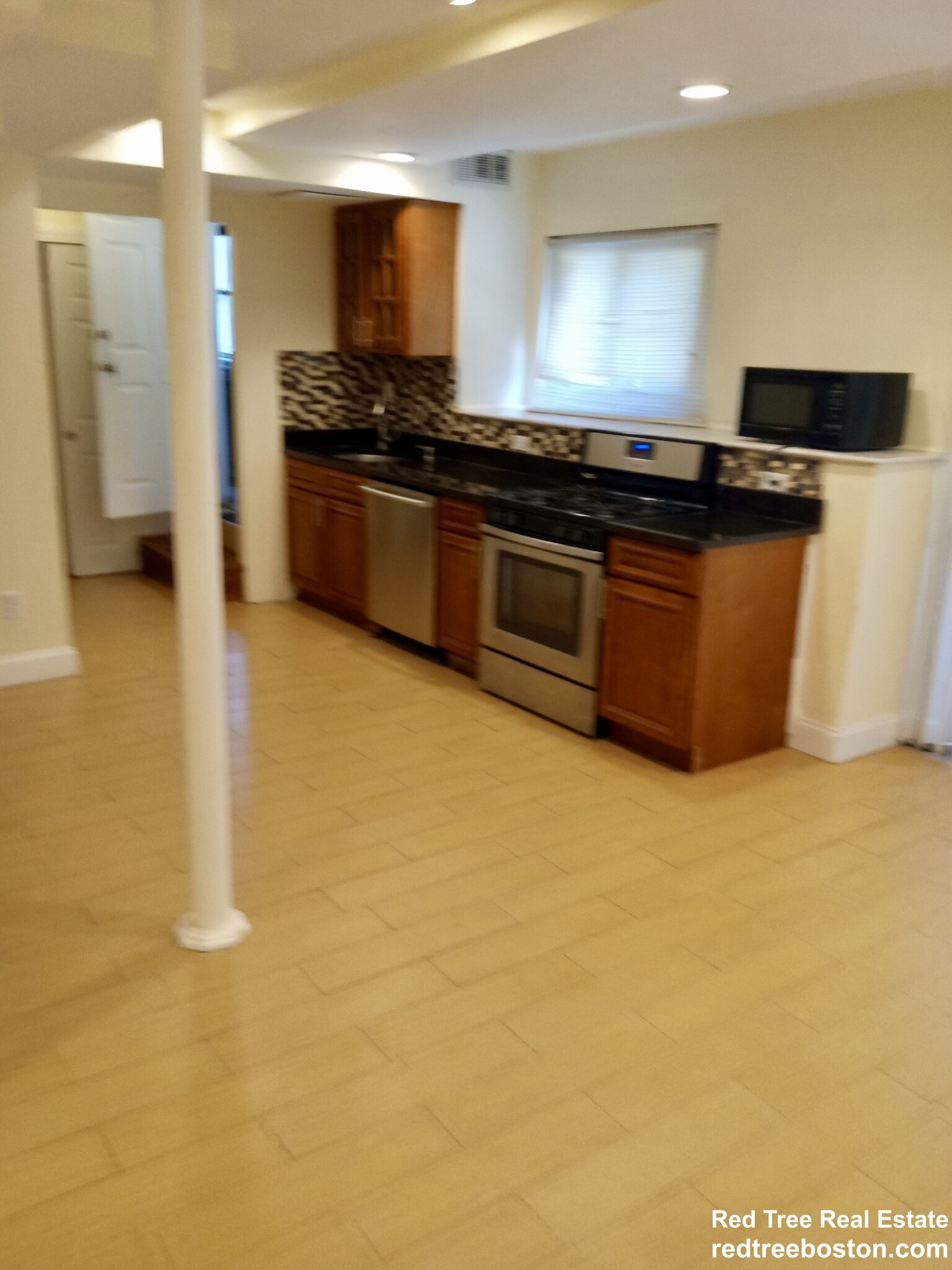 64 Cedar St, Wellesley