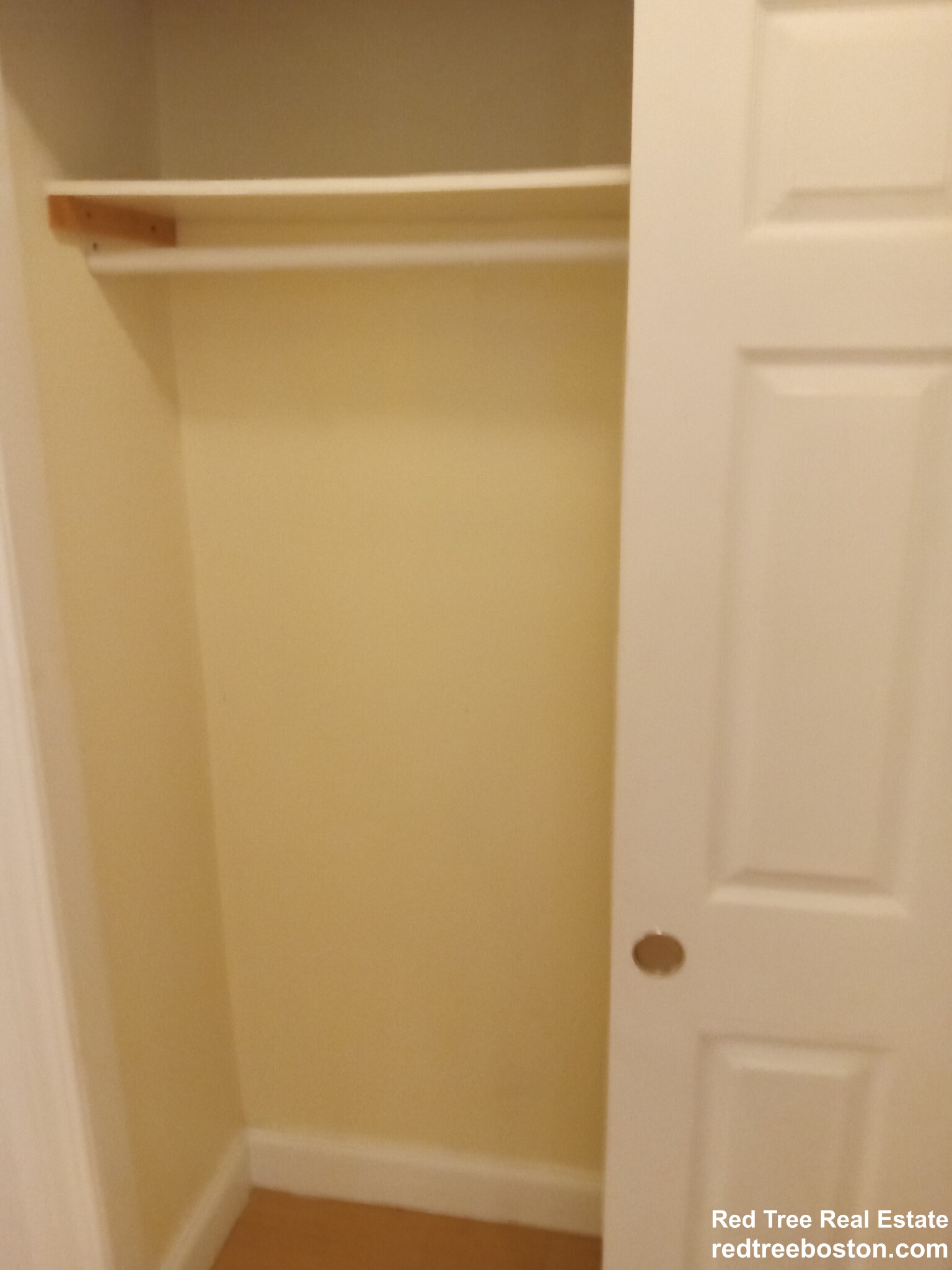 64 Cedar St, Wellesley