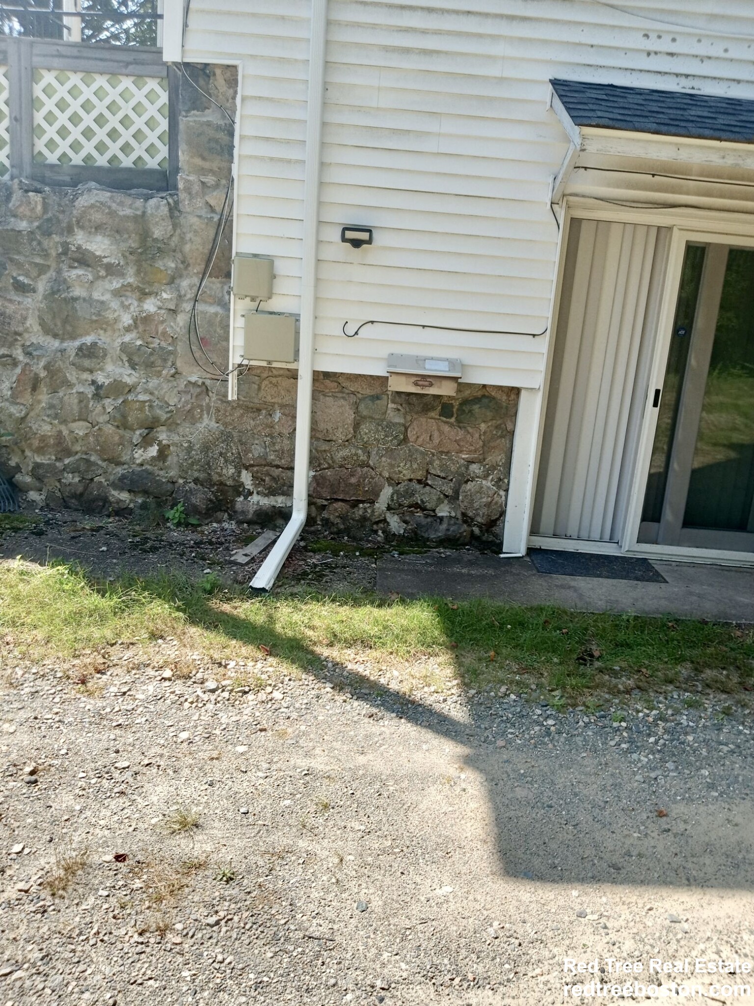 64 Cedar St, Wellesley