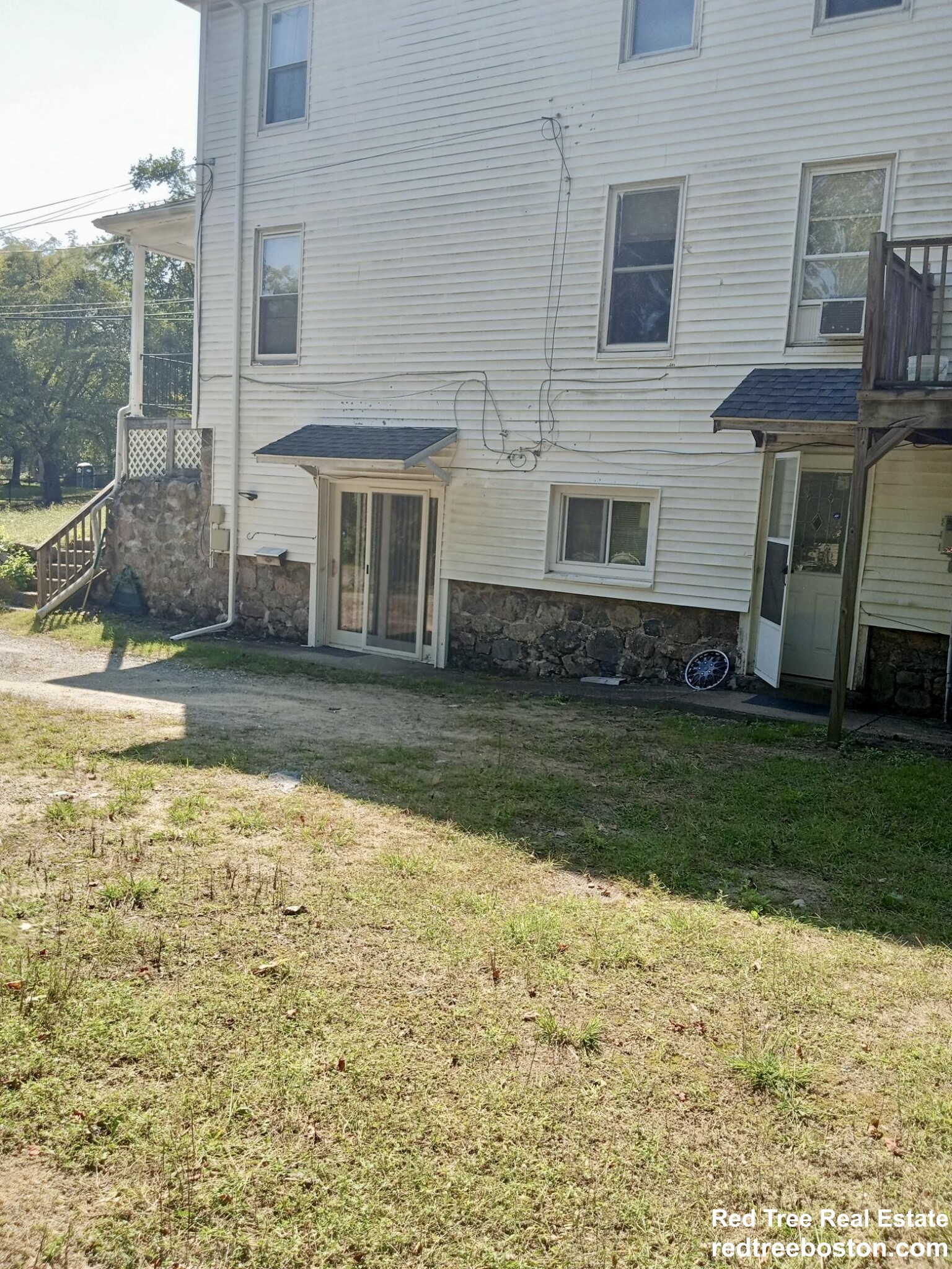 64 Cedar St, Wellesley