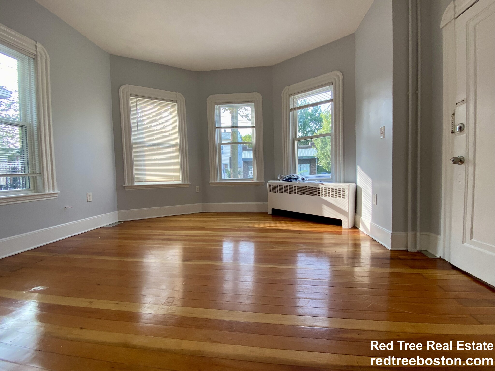 765 Broadway, Chelsea