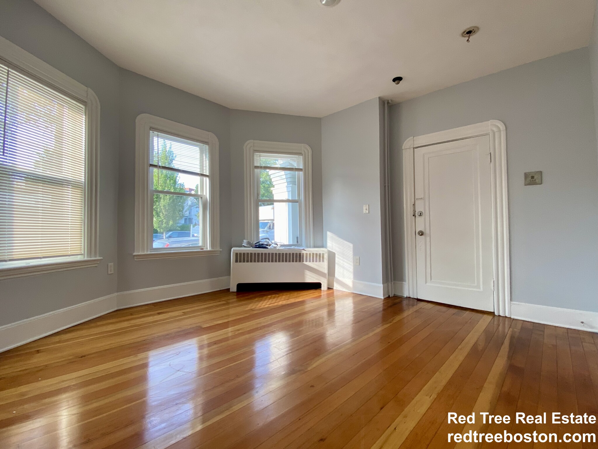 765 Broadway, Chelsea