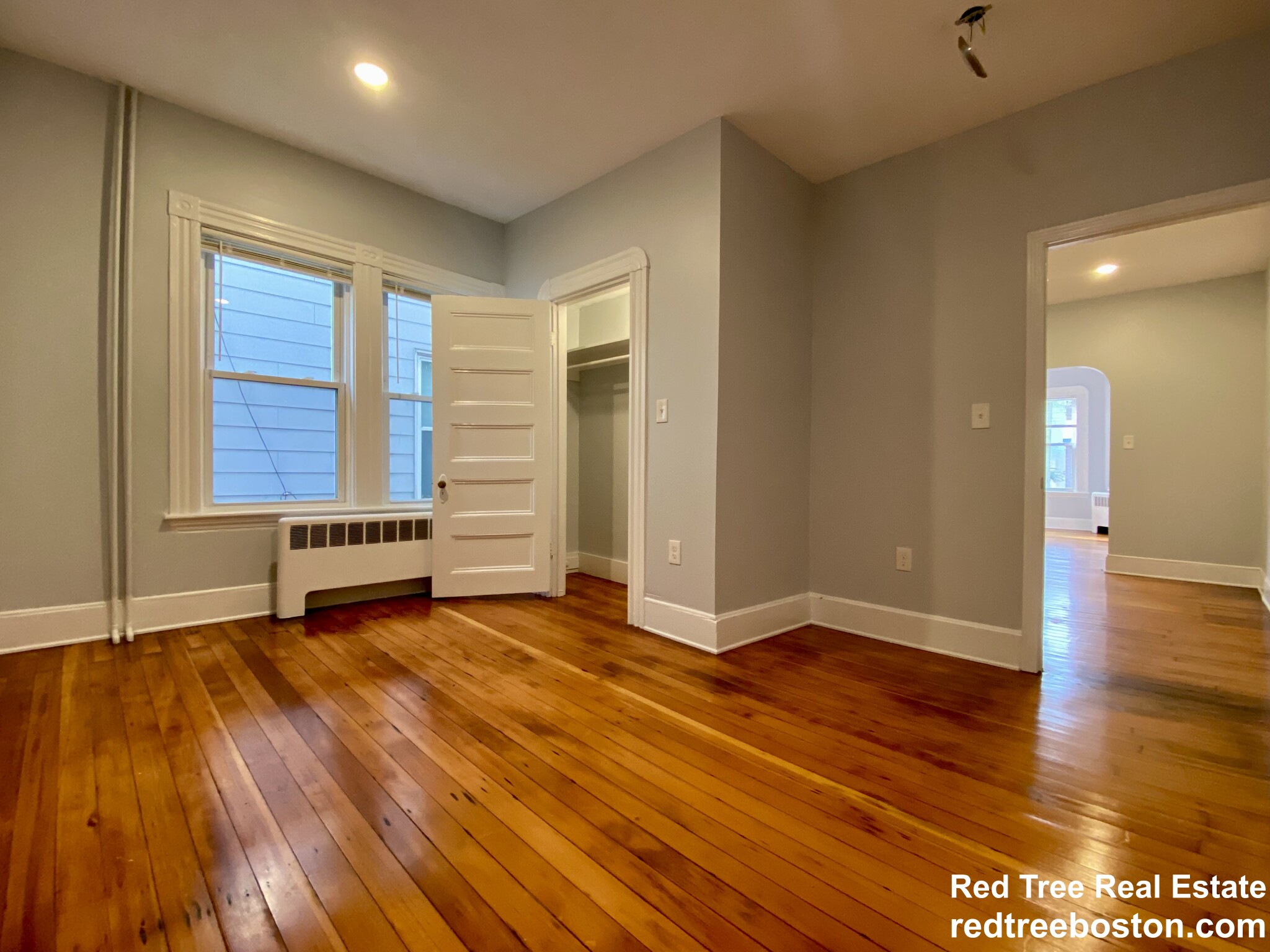 765 Broadway, Chelsea