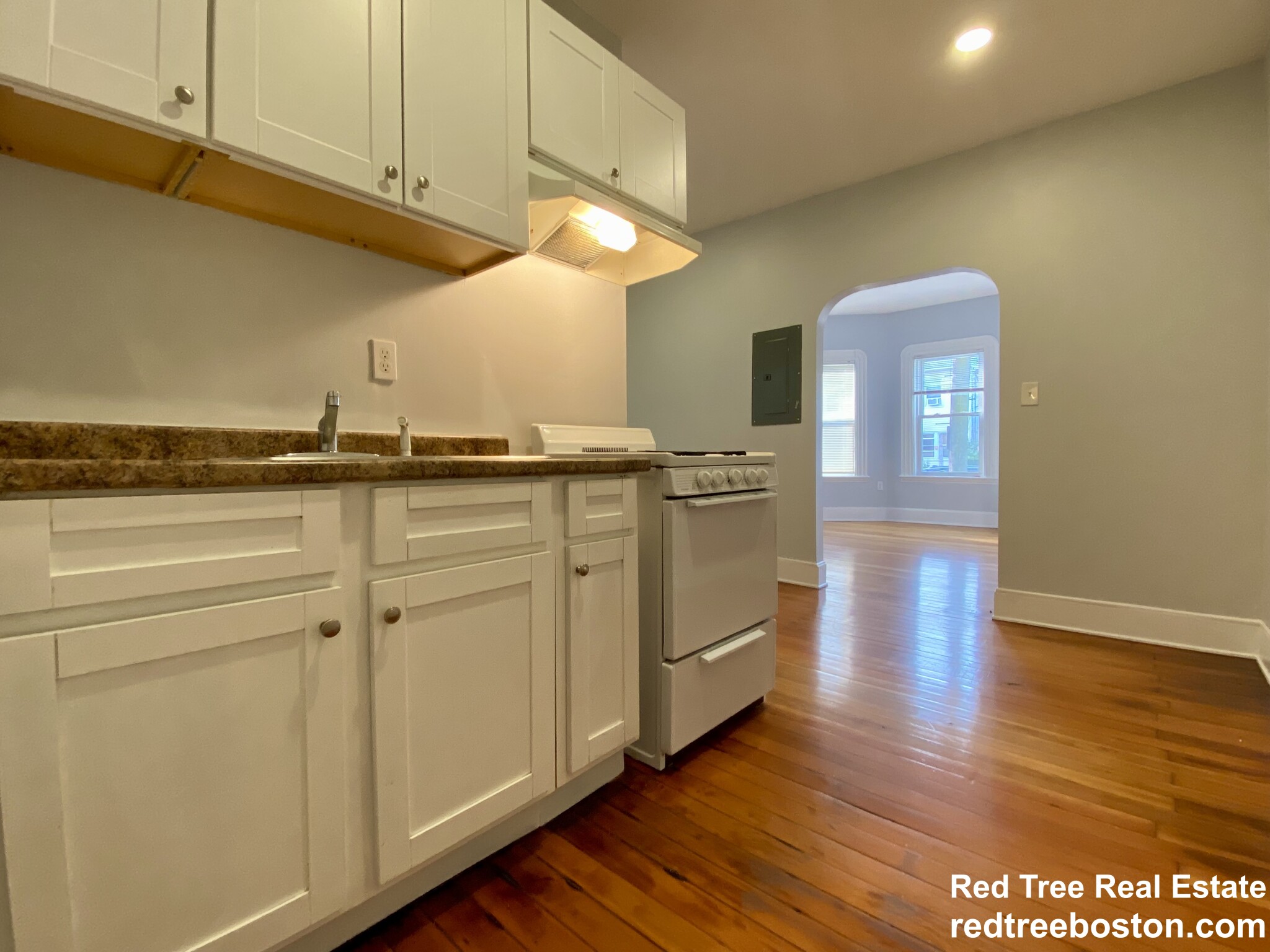 765 Broadway, Chelsea