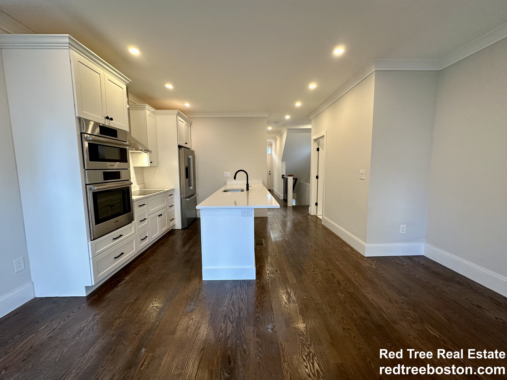 14 Porter St, Jamaica Plain