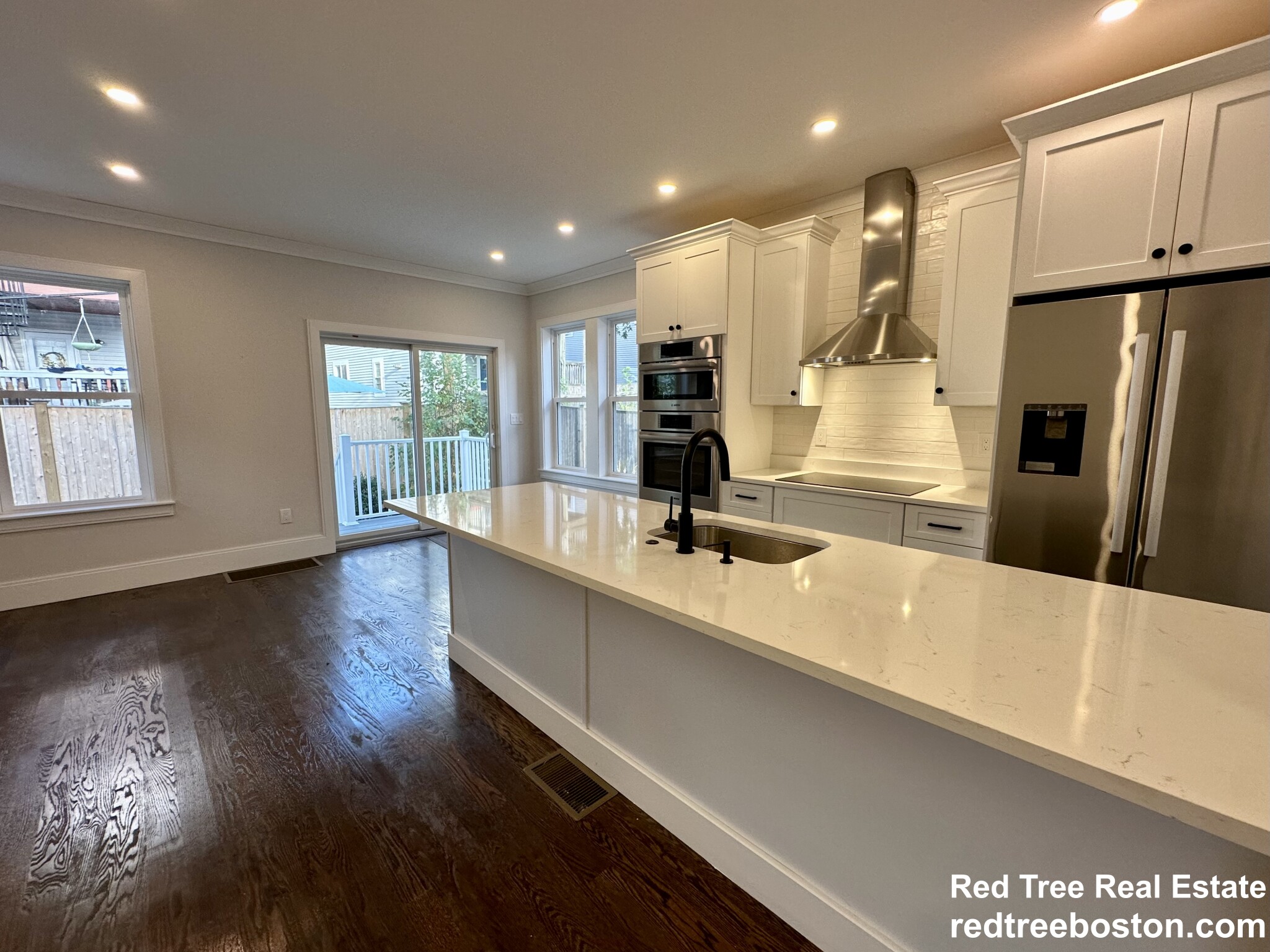 14 Porter St, Jamaica Plain