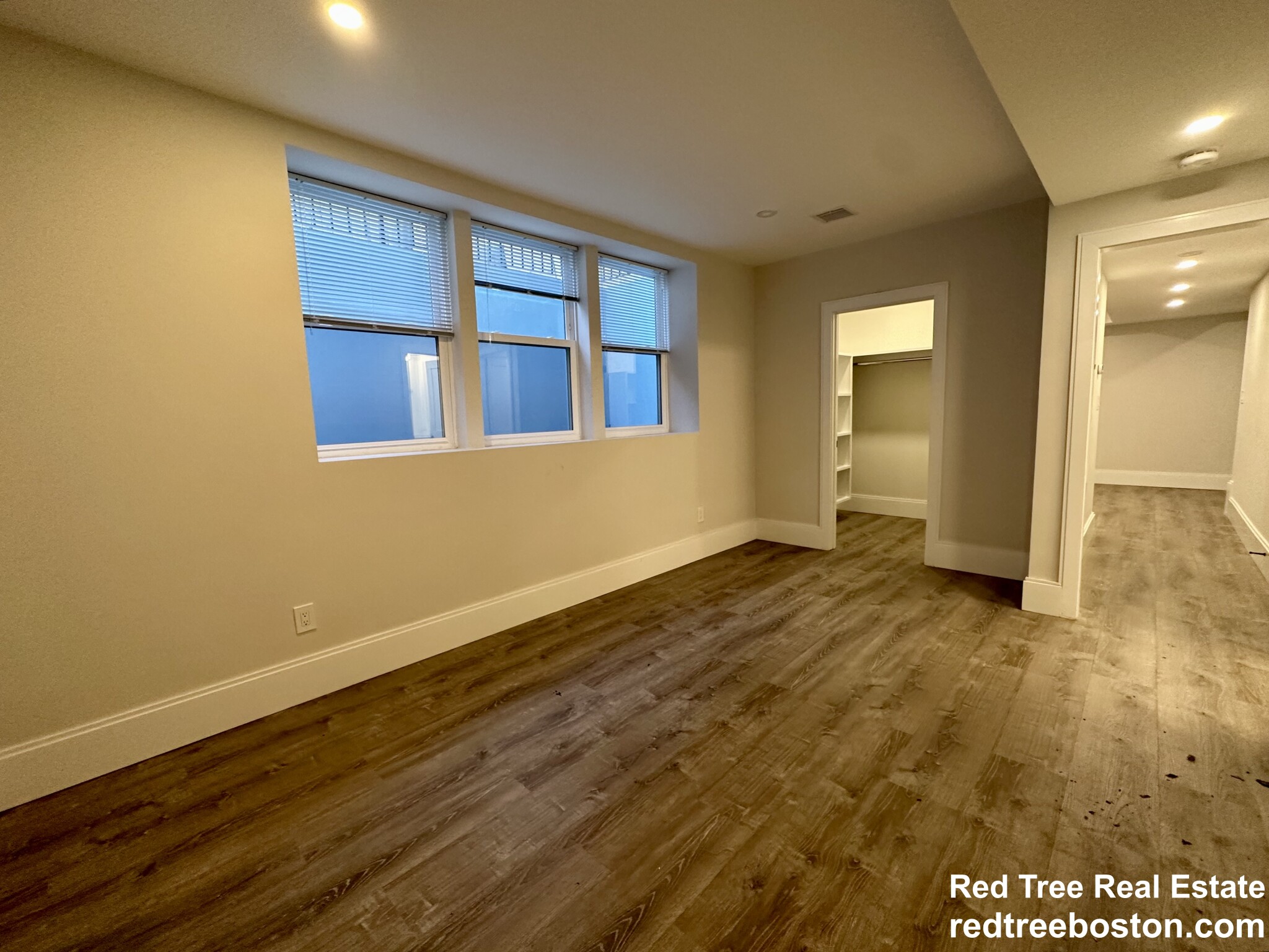 14 Porter St, Jamaica Plain