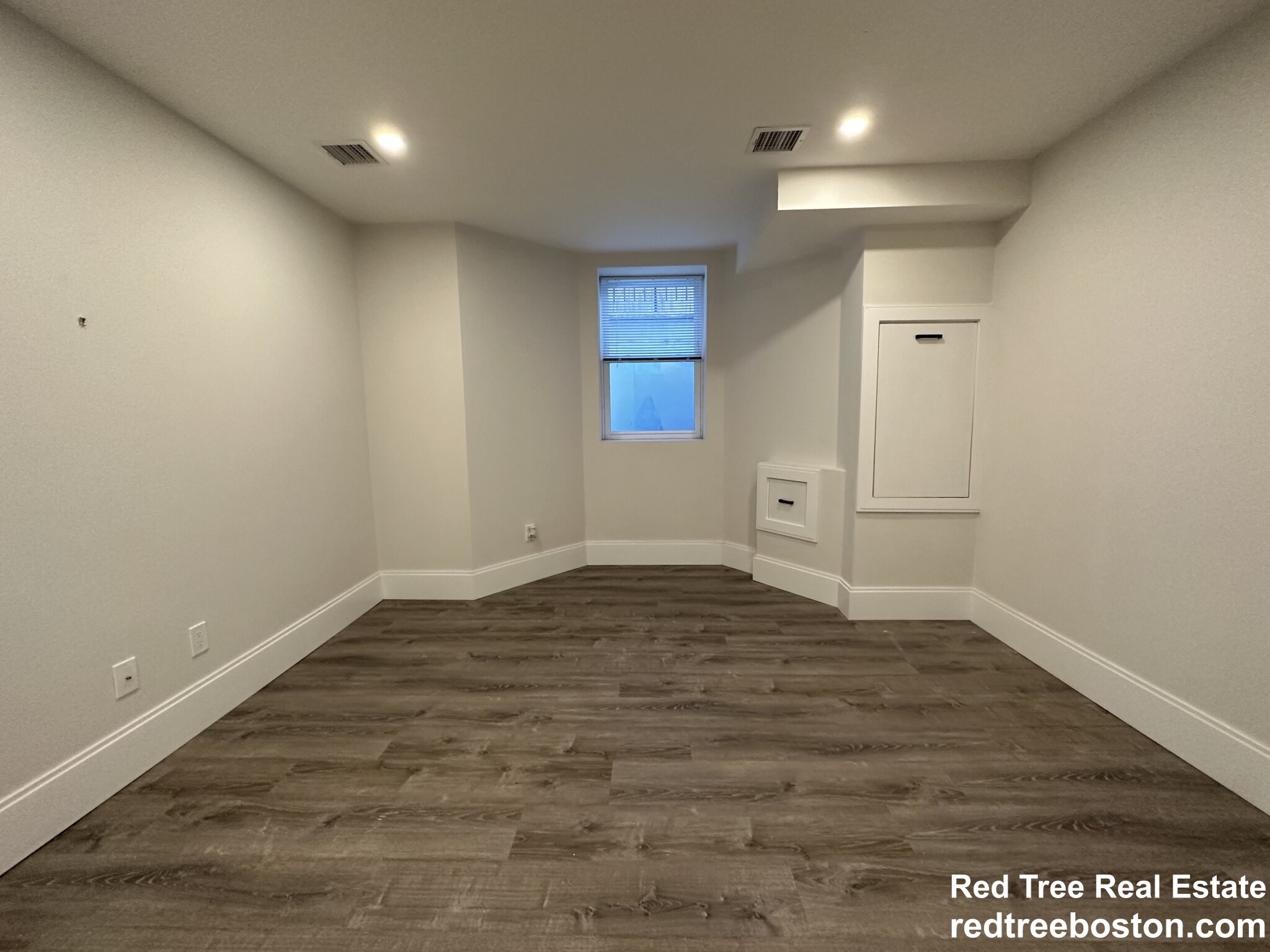 14 Porter St, Jamaica Plain