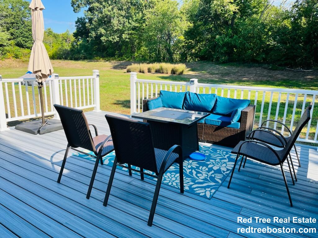 966 Washington St, Weymouth