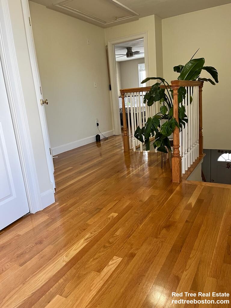 966 Washington St, Weymouth