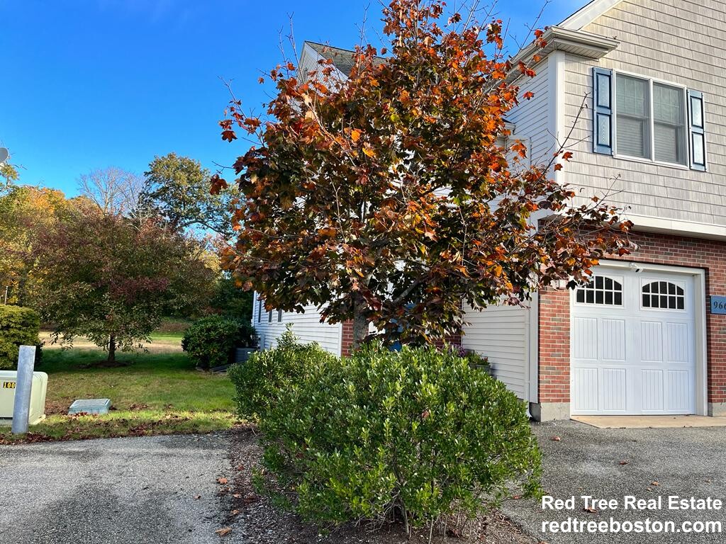 966 Washington St, Weymouth