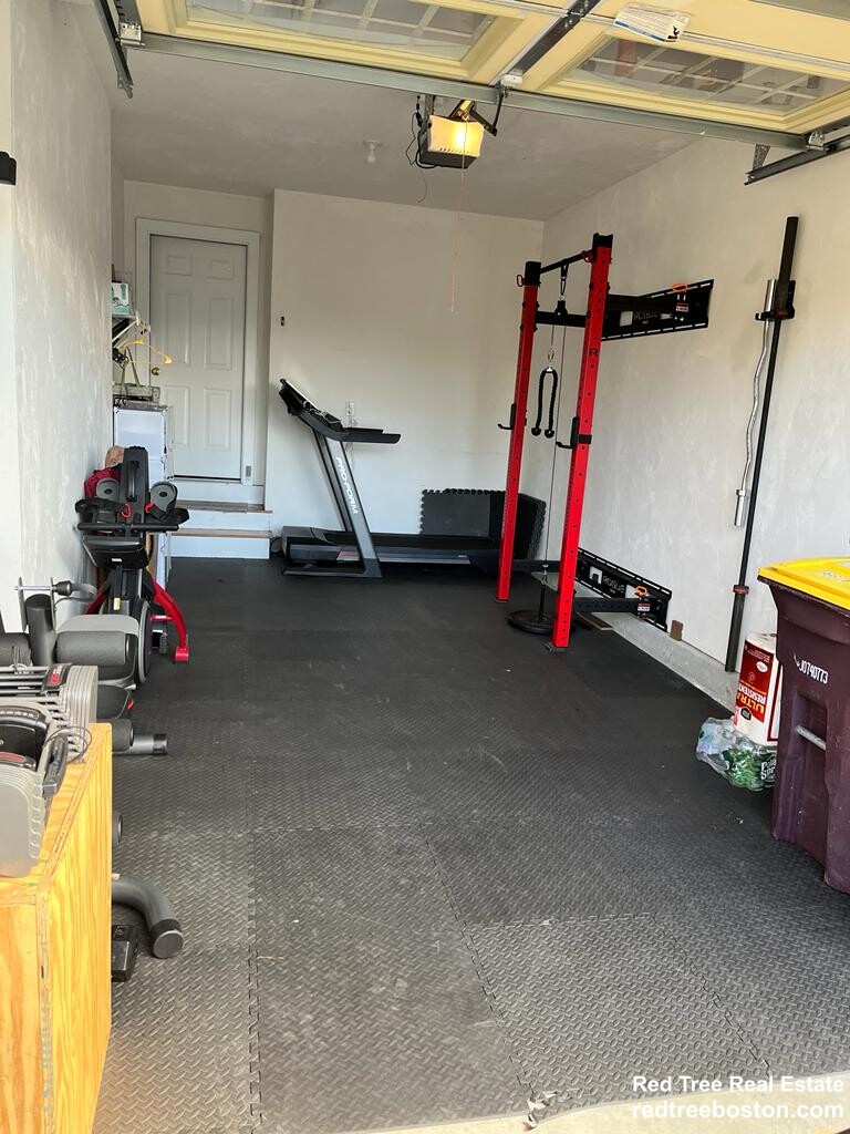 966 Washington St, Weymouth