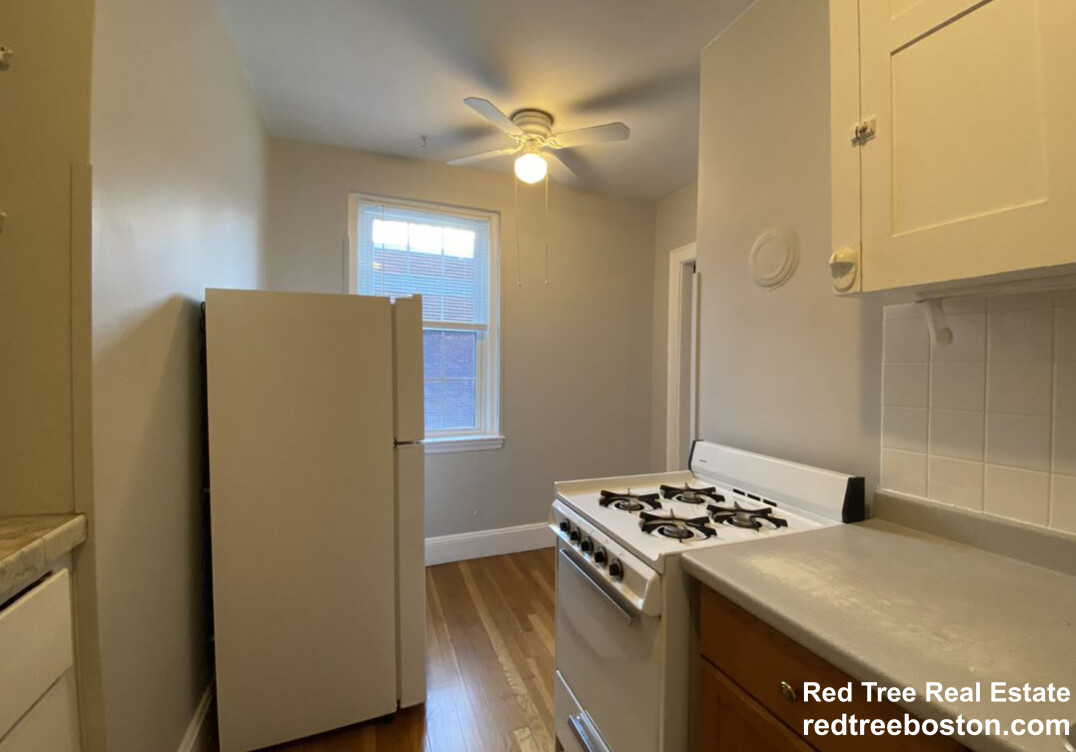 119 College Ave, Teele Square