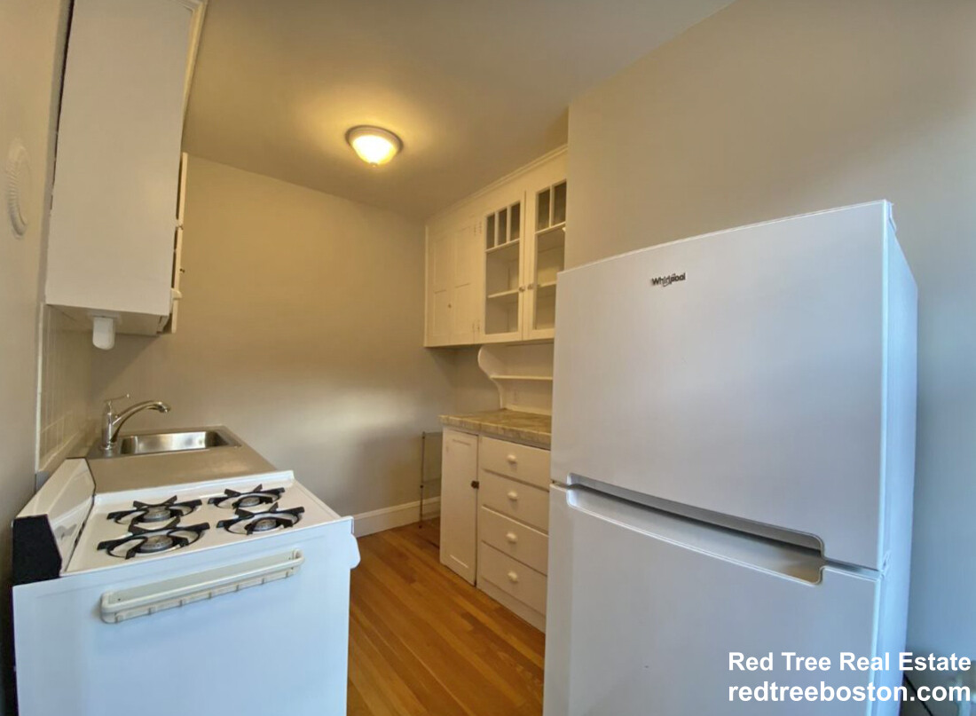 119 College Ave, Teele Square