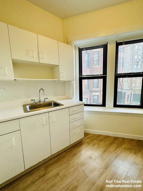 504 Beacon St, Back Bay