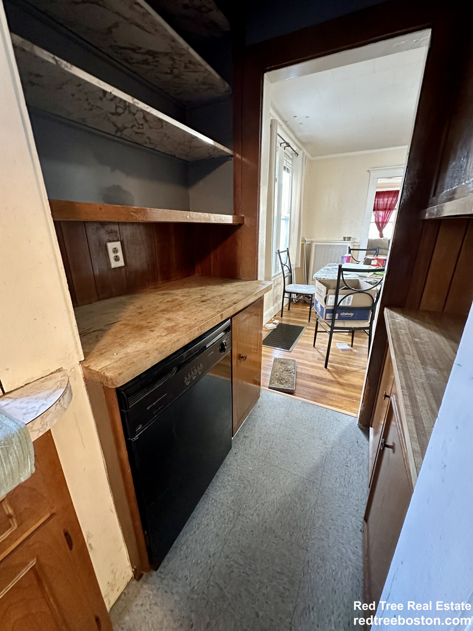 74 Lewis St, Everett