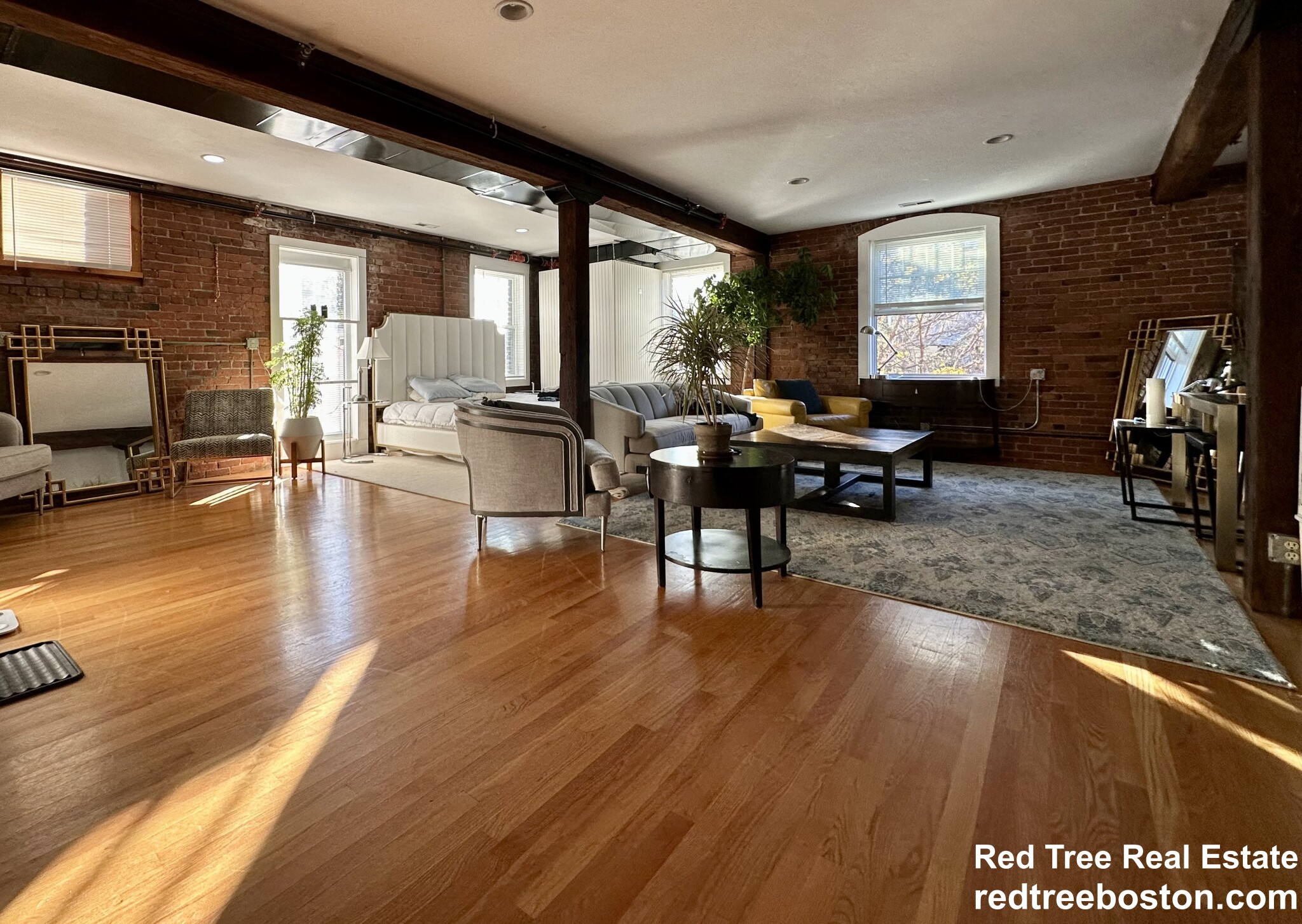 14 Meehan St, Jamaica Plain