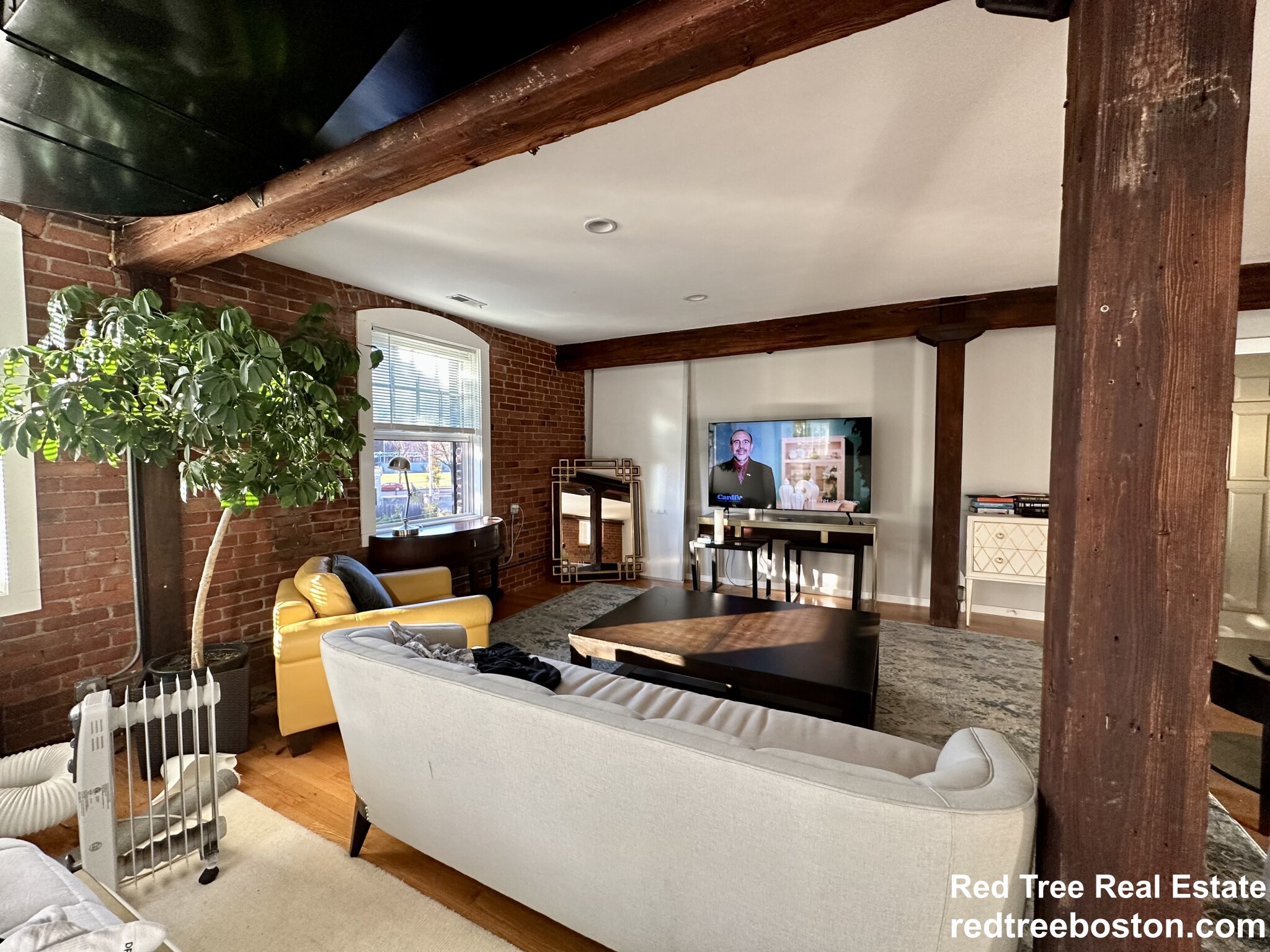 14 Meehan St, Jamaica Plain