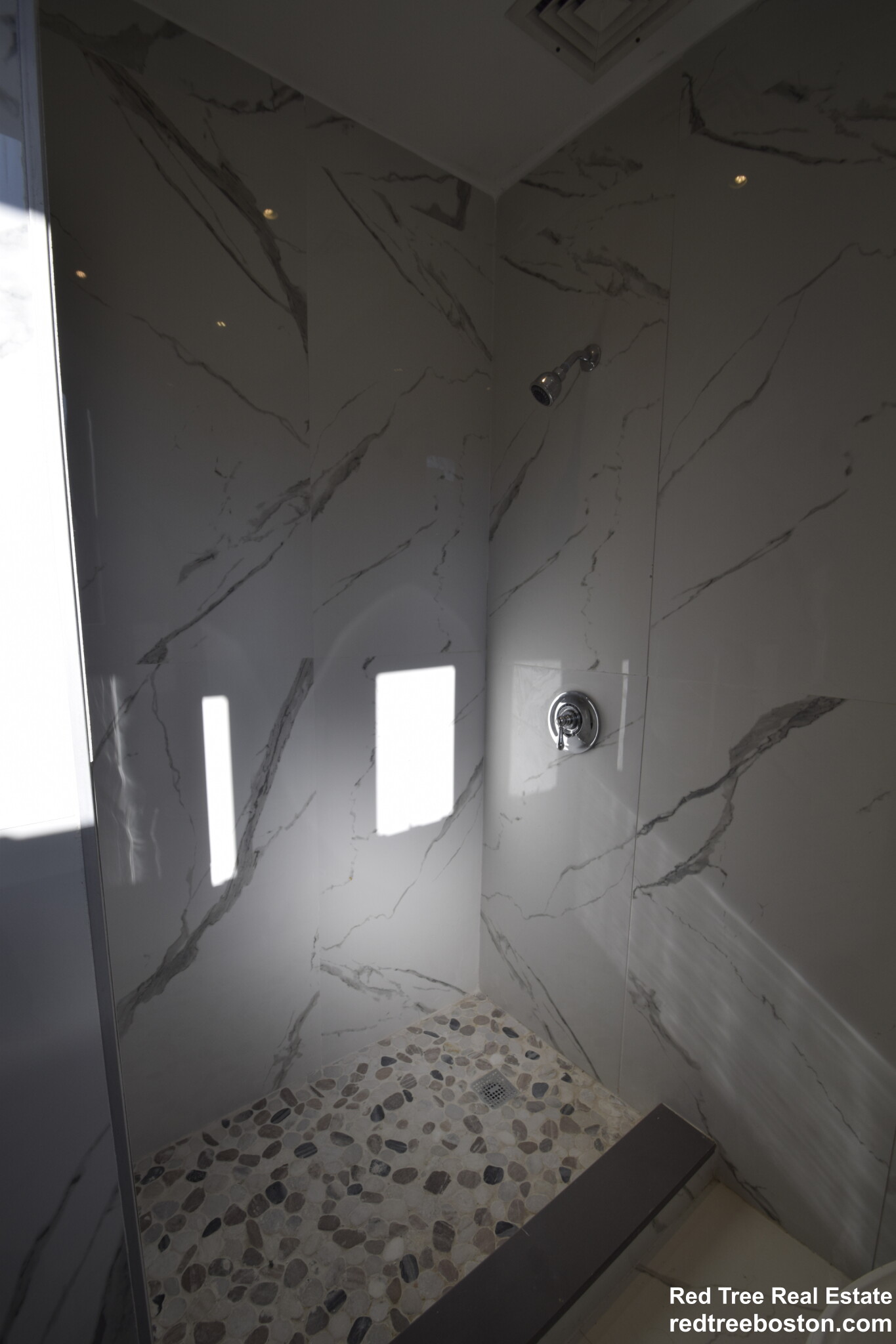 36 Gloucester St, Back Bay