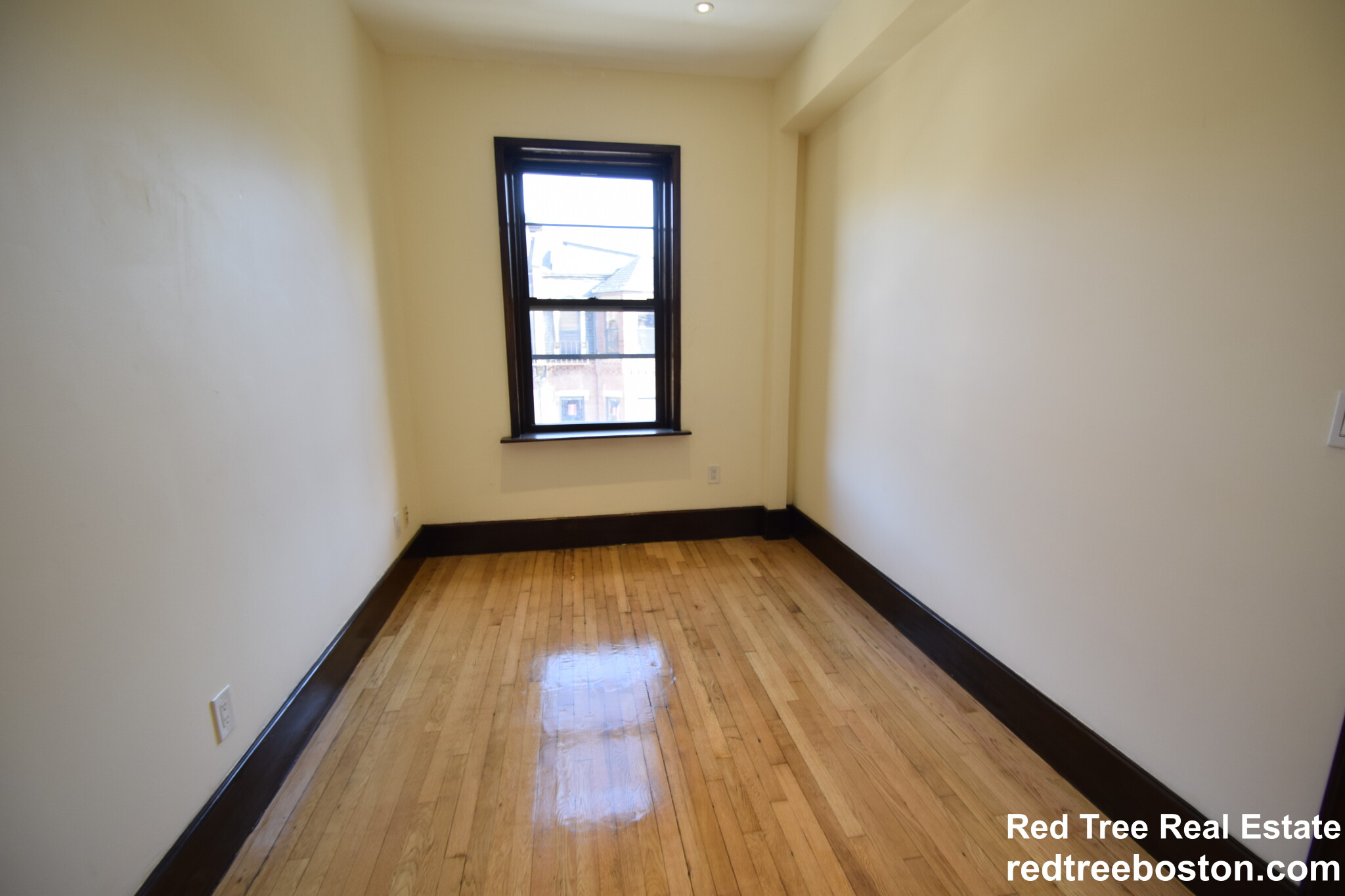 36 Gloucester St, Back Bay